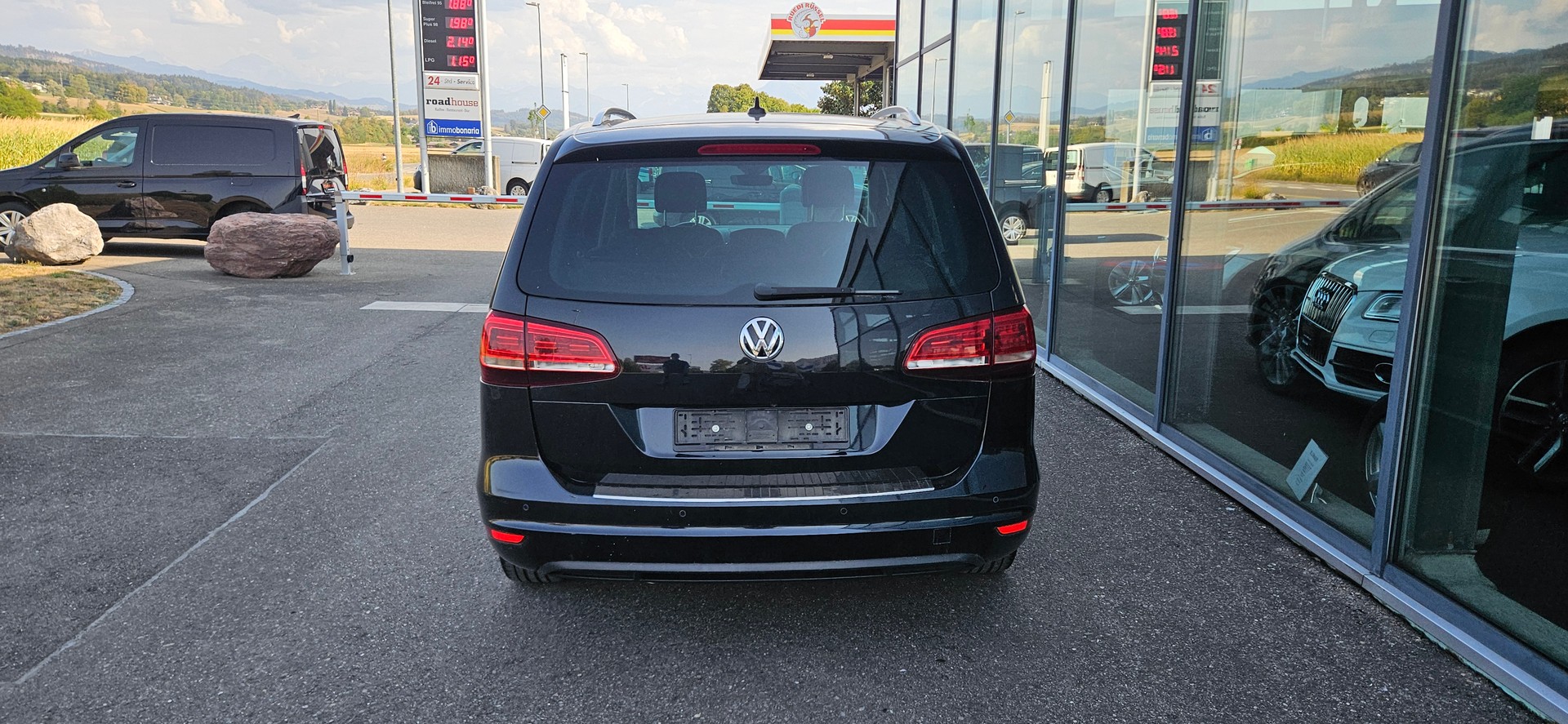 VW Sharan 2.0 TDI BMT Highline 4Motion DSG-image-6