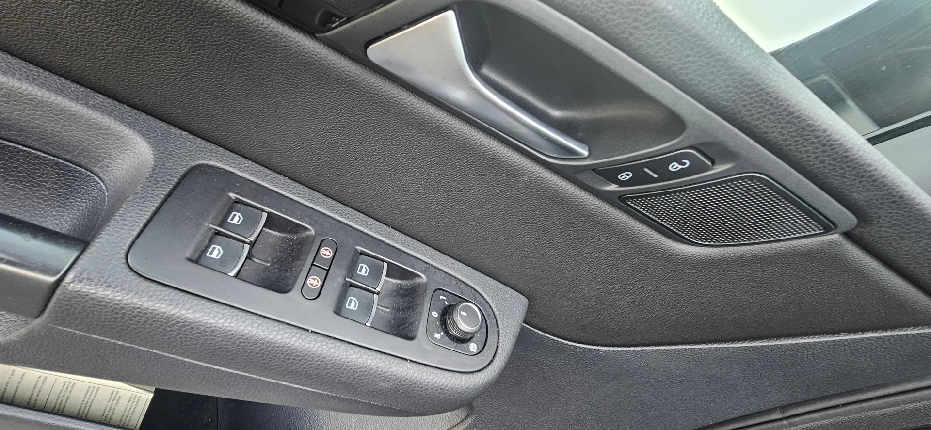 VW Sharan 2.0 TDI BMT Highline 4Motion DSG-image-13