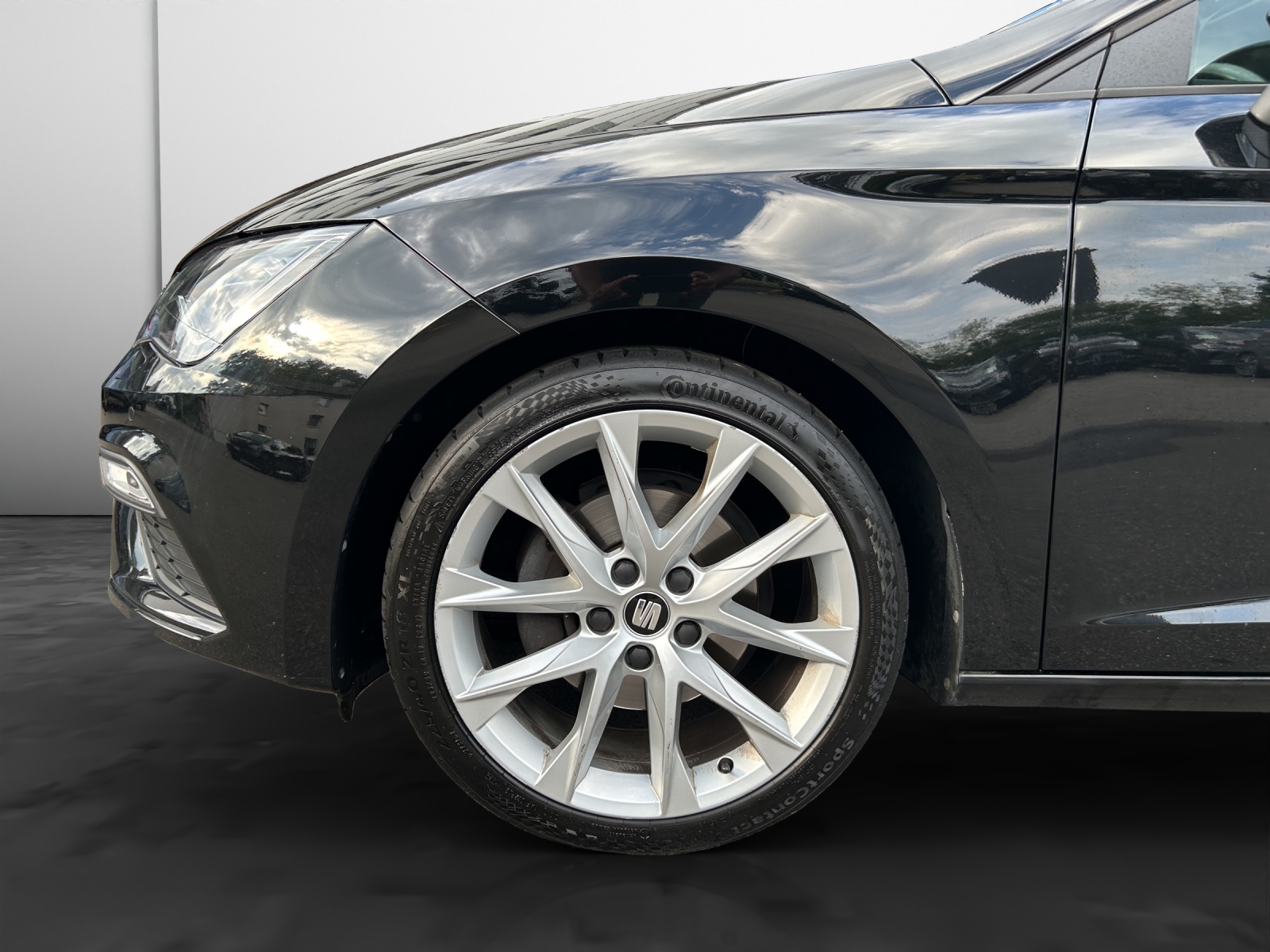 SEAT Leon ST 2.0 TDI CR FR Line 4Drive DSG-image-14