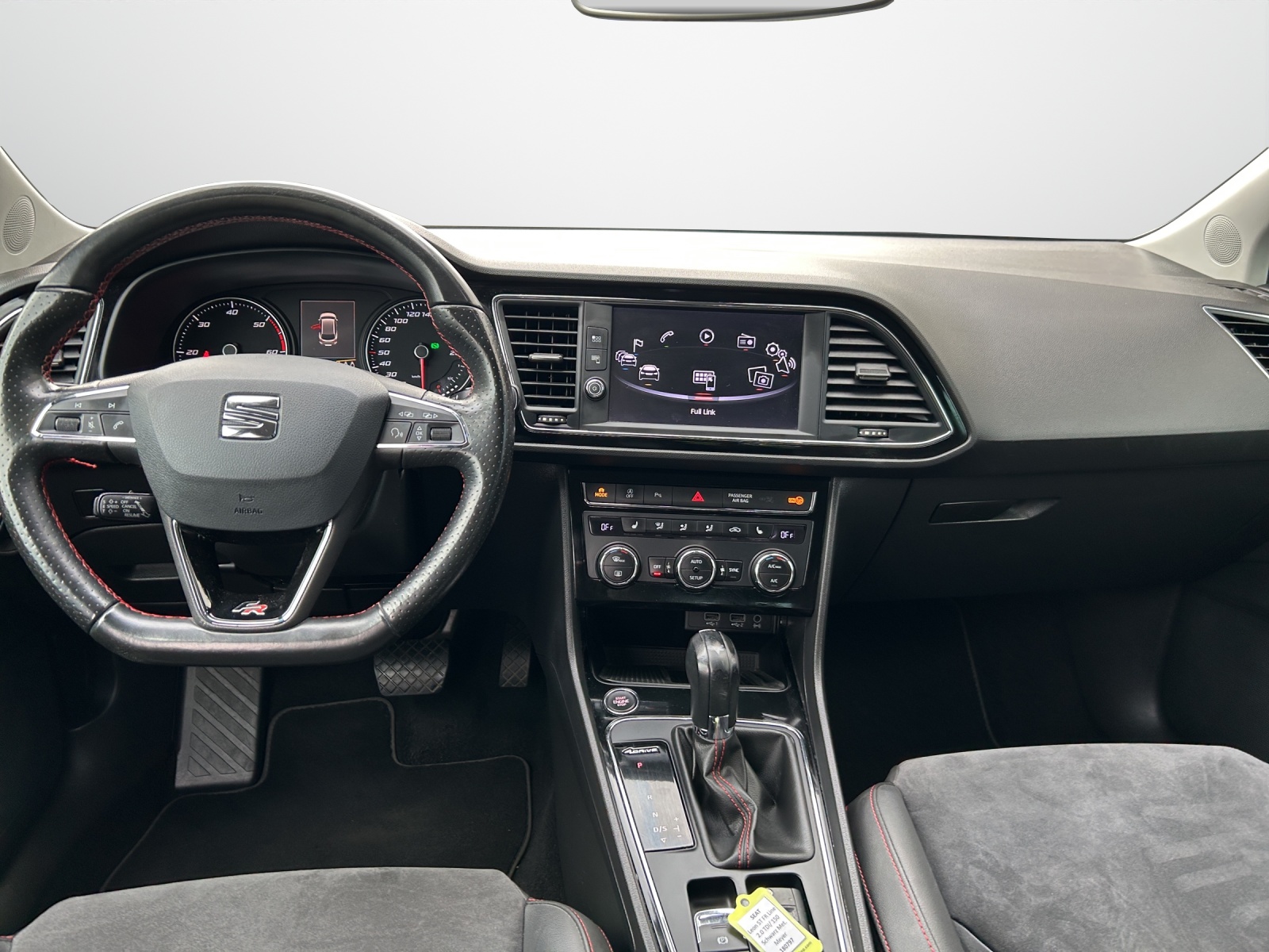 SEAT Leon ST 2.0 TDI CR FR Line 4Drive DSG-image-7