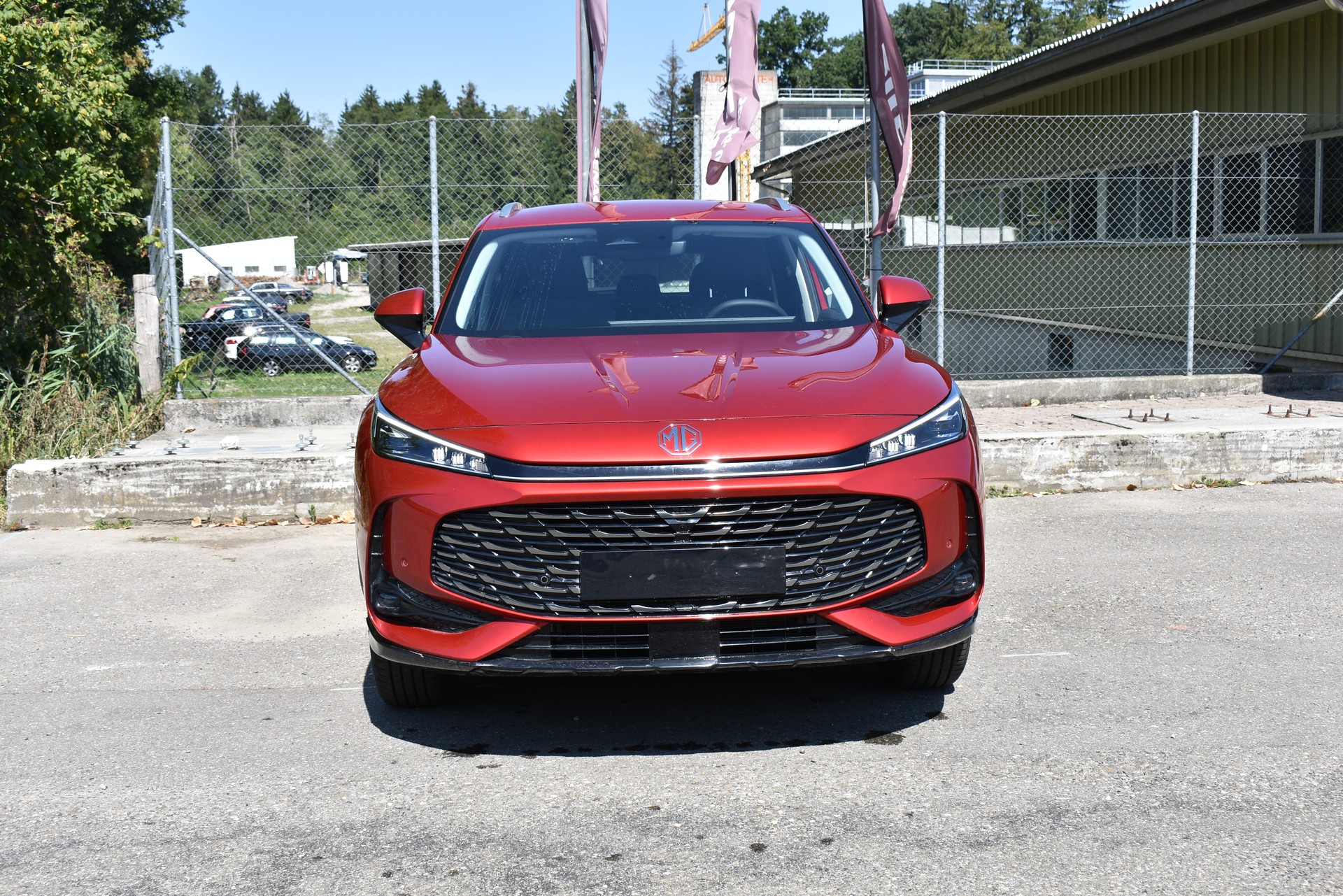 MG HS 1.5 T HEV Luxury-image-0