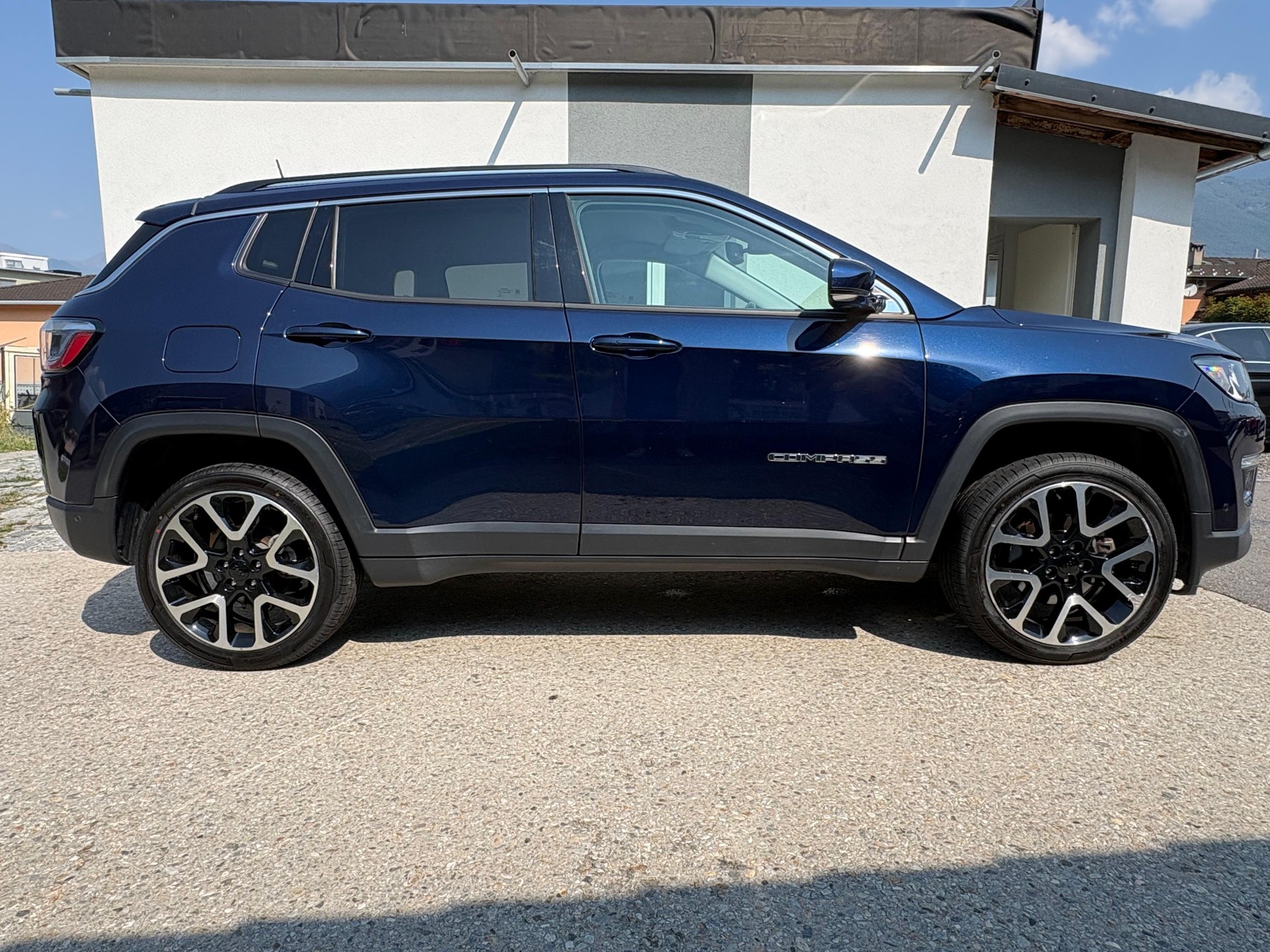 JEEP Compass 1.4 Turbo Limited AWD 9ATX-image-4