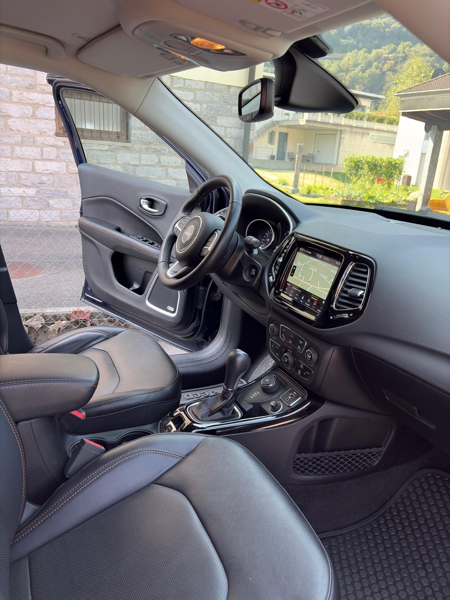 JEEP Compass 1.4 Turbo Limited AWD 9ATX-image-7