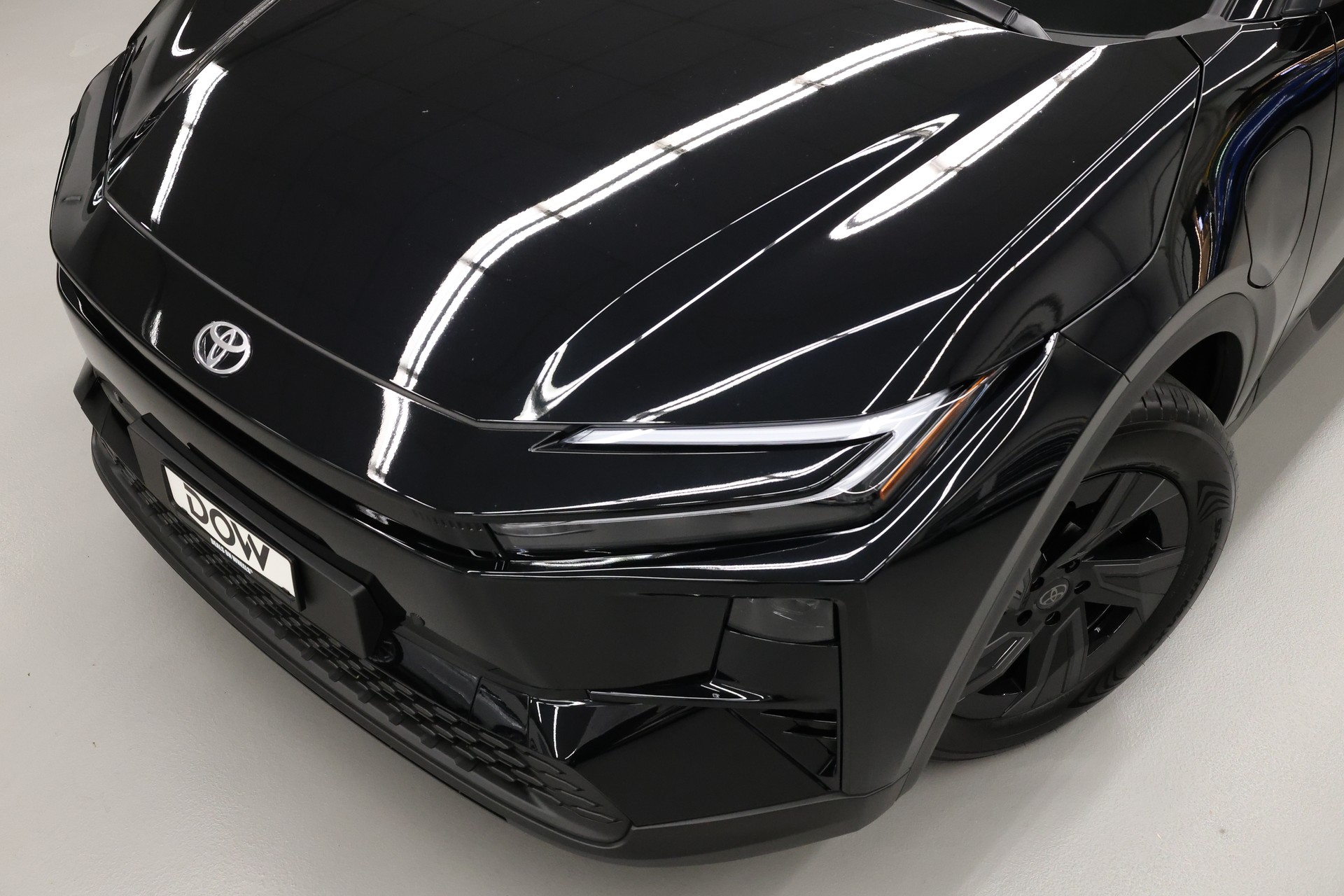 TOYOTA C-HR+ Style ICON FWD-image-6