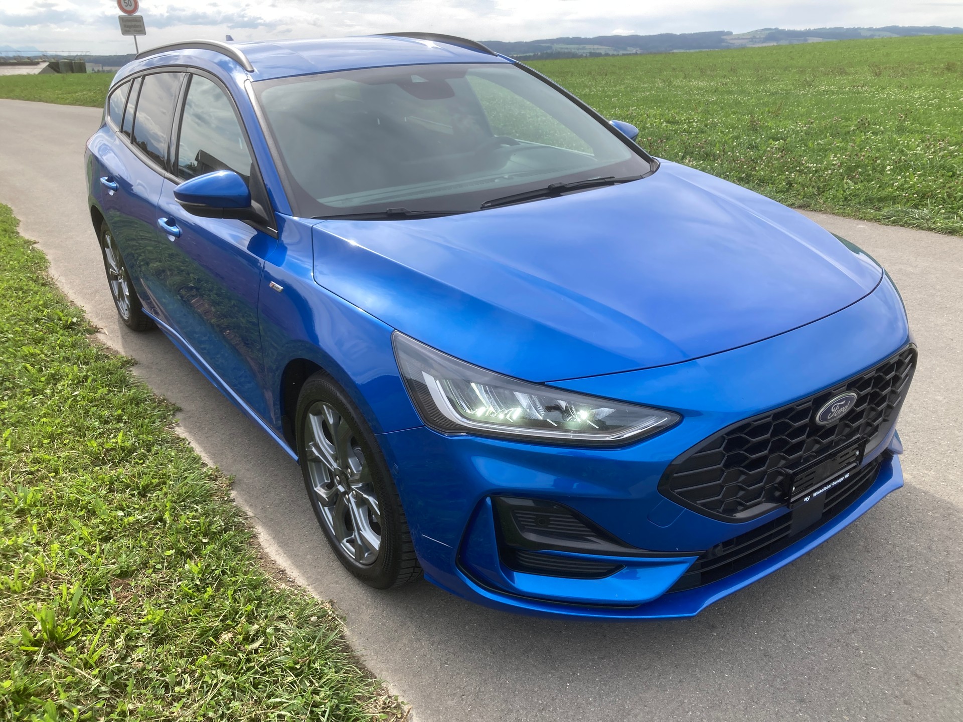 FORD Focus 1.0 MHEV ST-Line Vignale Automat-image-1