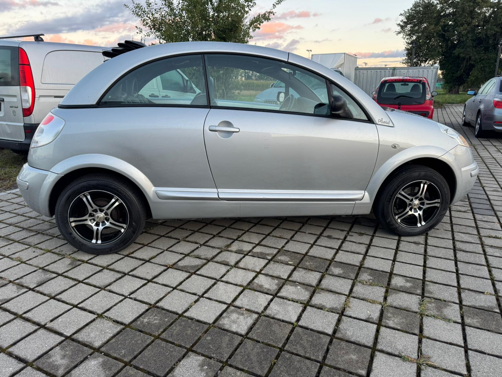 CITROEN C3 Pluriel 1.4i-image-4