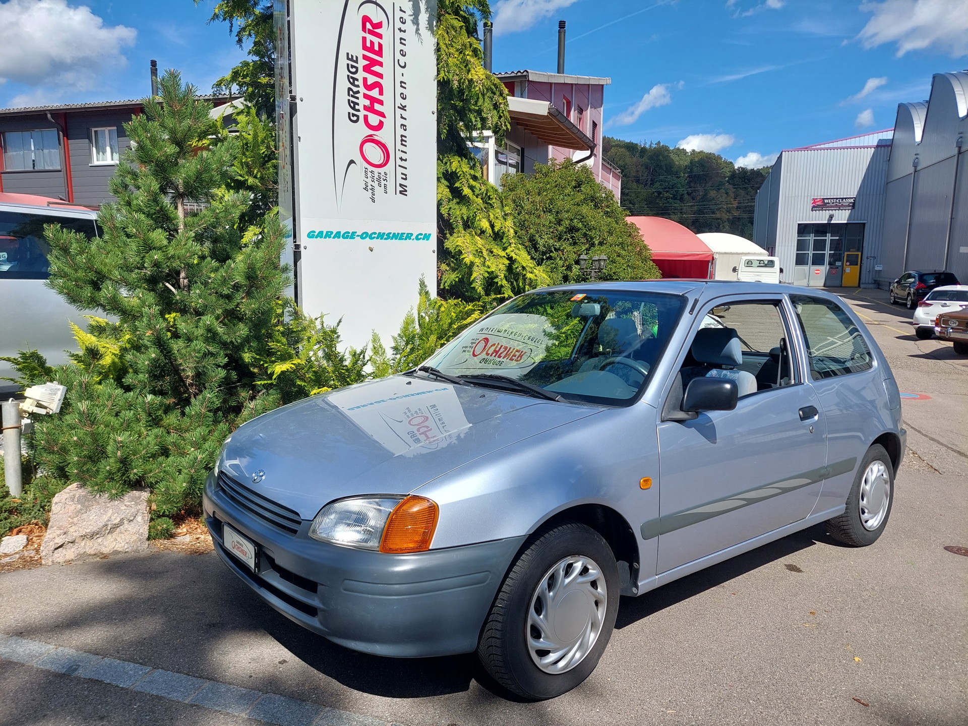TOYOTA Starlet 1.3-image-0