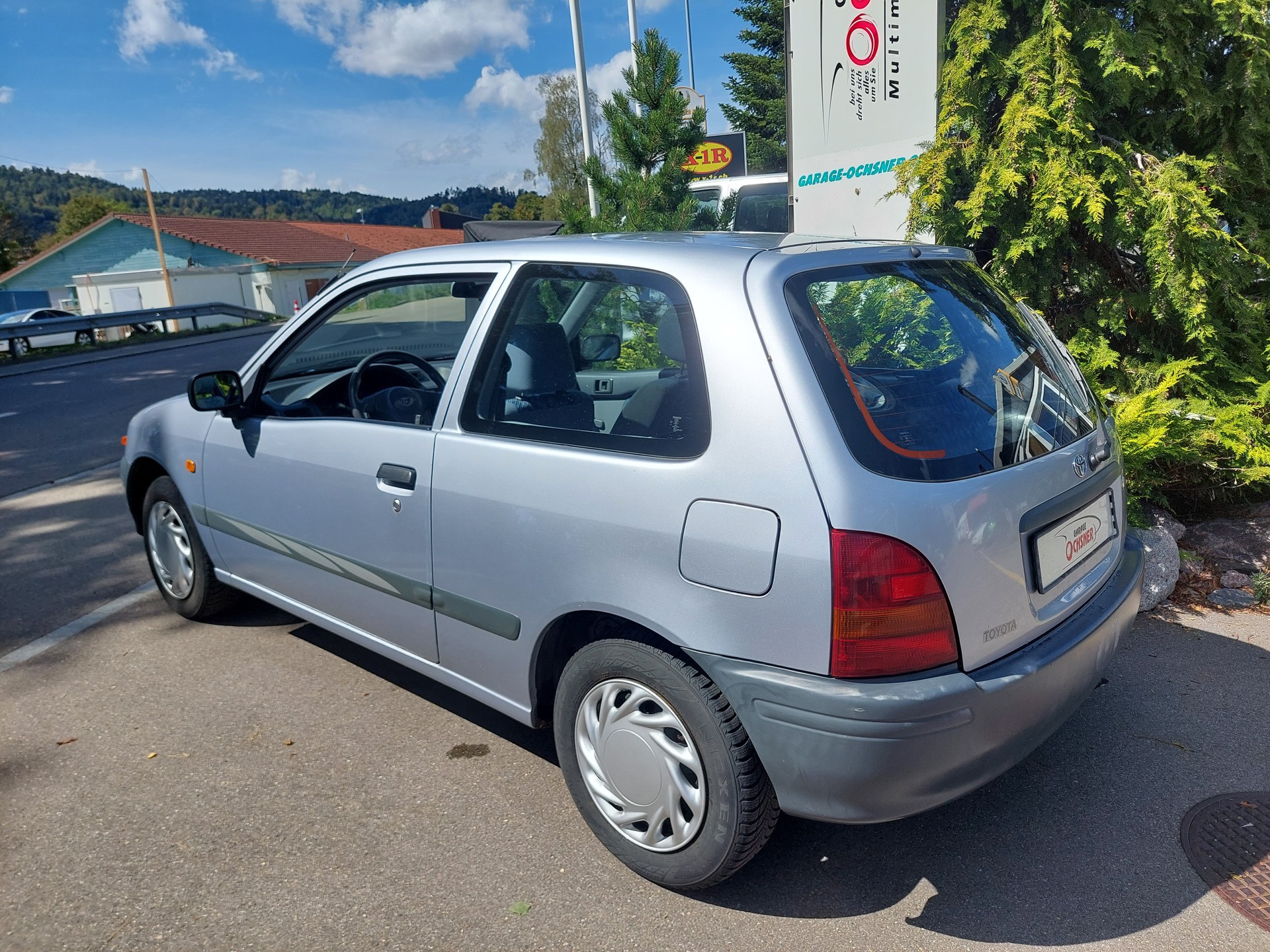 TOYOTA Starlet 1.3-image-3