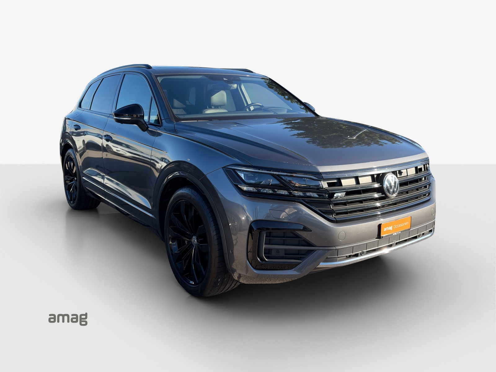VW Touareg 3.0 TDI R Line Tiptronic-image-5