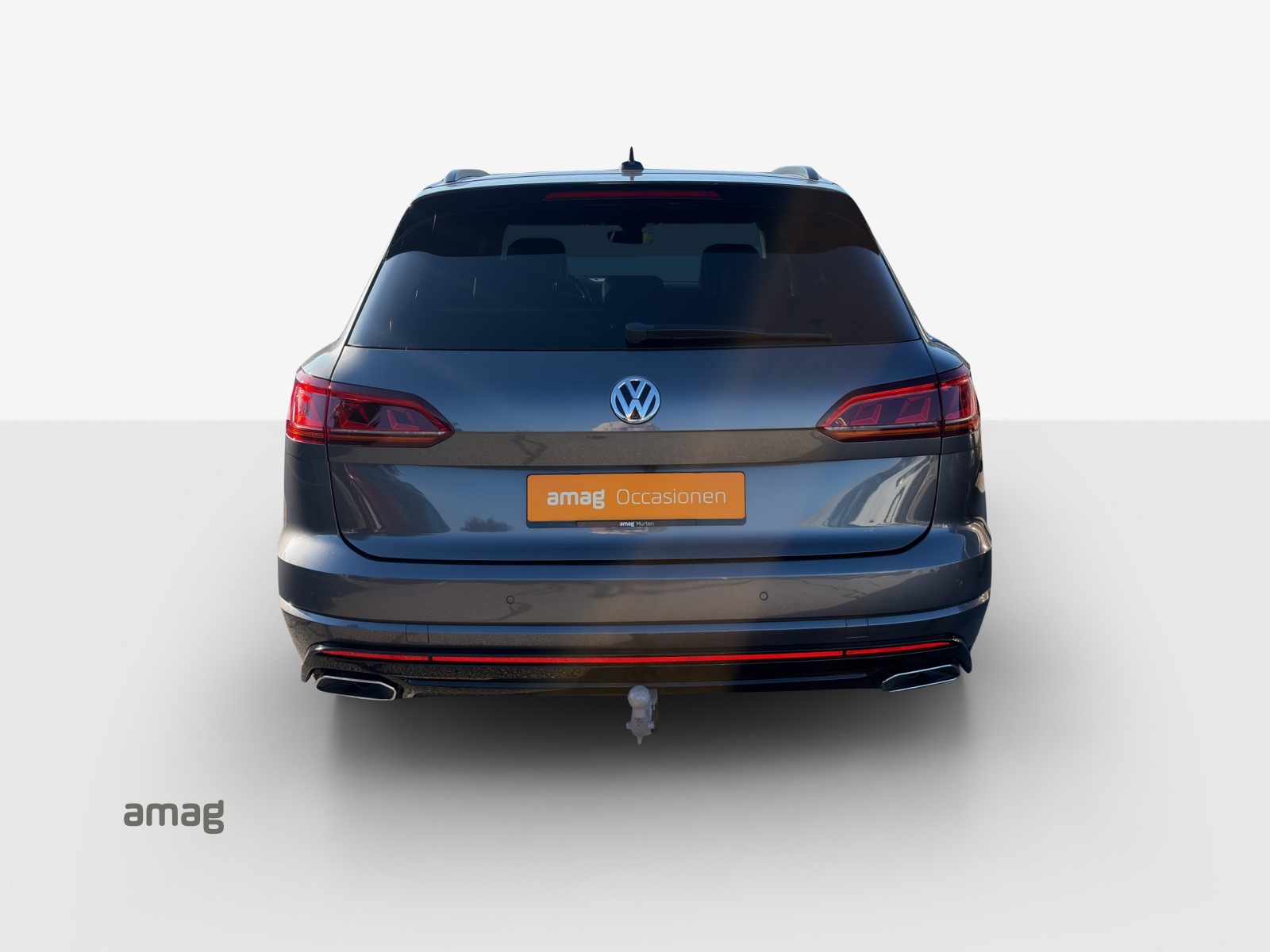VW Touareg 3.0 TDI R Line Tiptronic-showroom-element-3