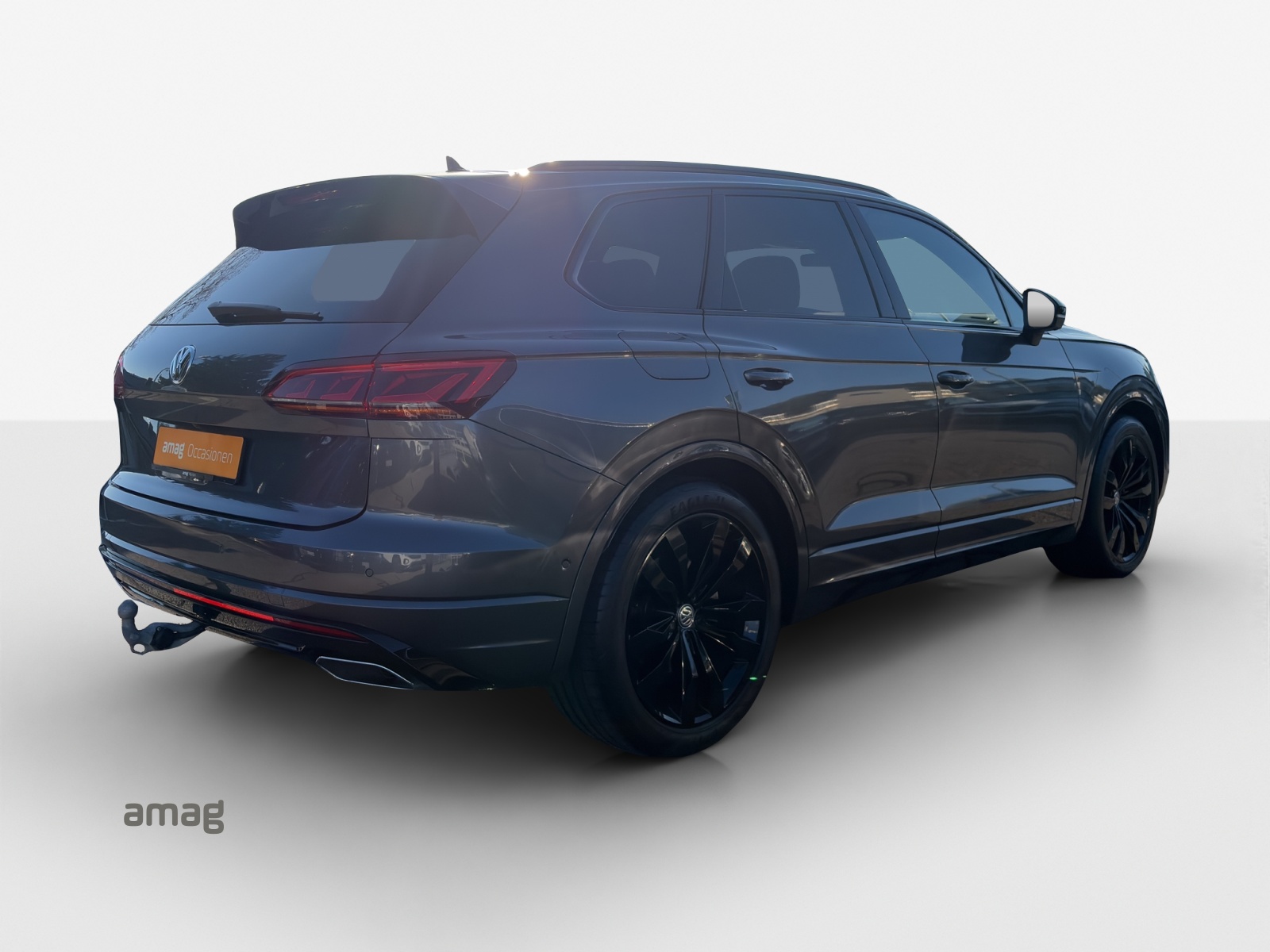 VW Touareg 3.0 TDI R Line Tiptronic-image-4