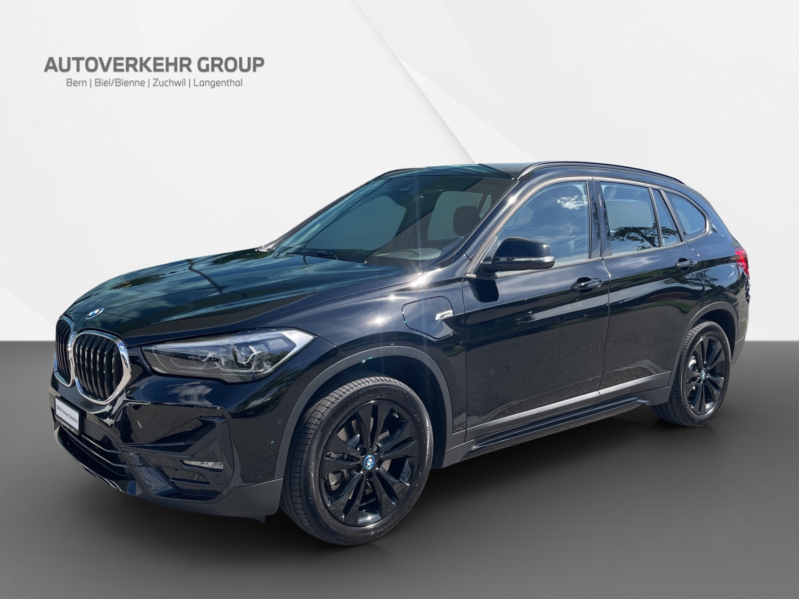 BMW X1 xDrive 25e Sport Line-image-0
