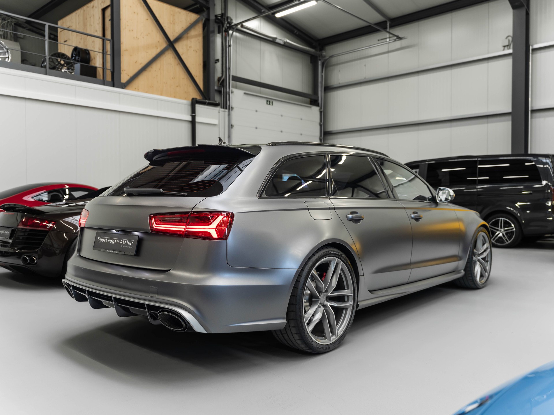 AUDI RS6 Avant 4.0 TFSI V8 quattro Tiptronic-image-3