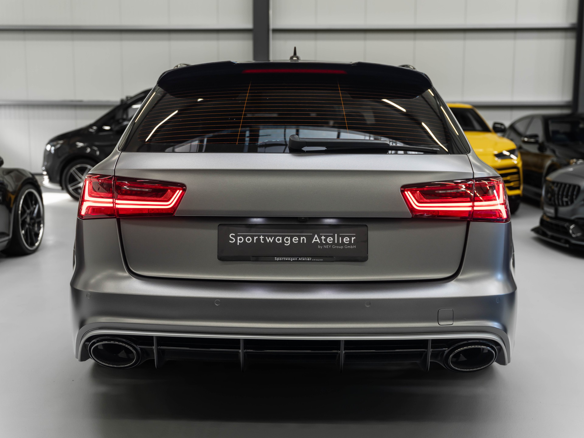 AUDI RS6 Avant 4.0 TFSI V8 quattro Tiptronic-image-2