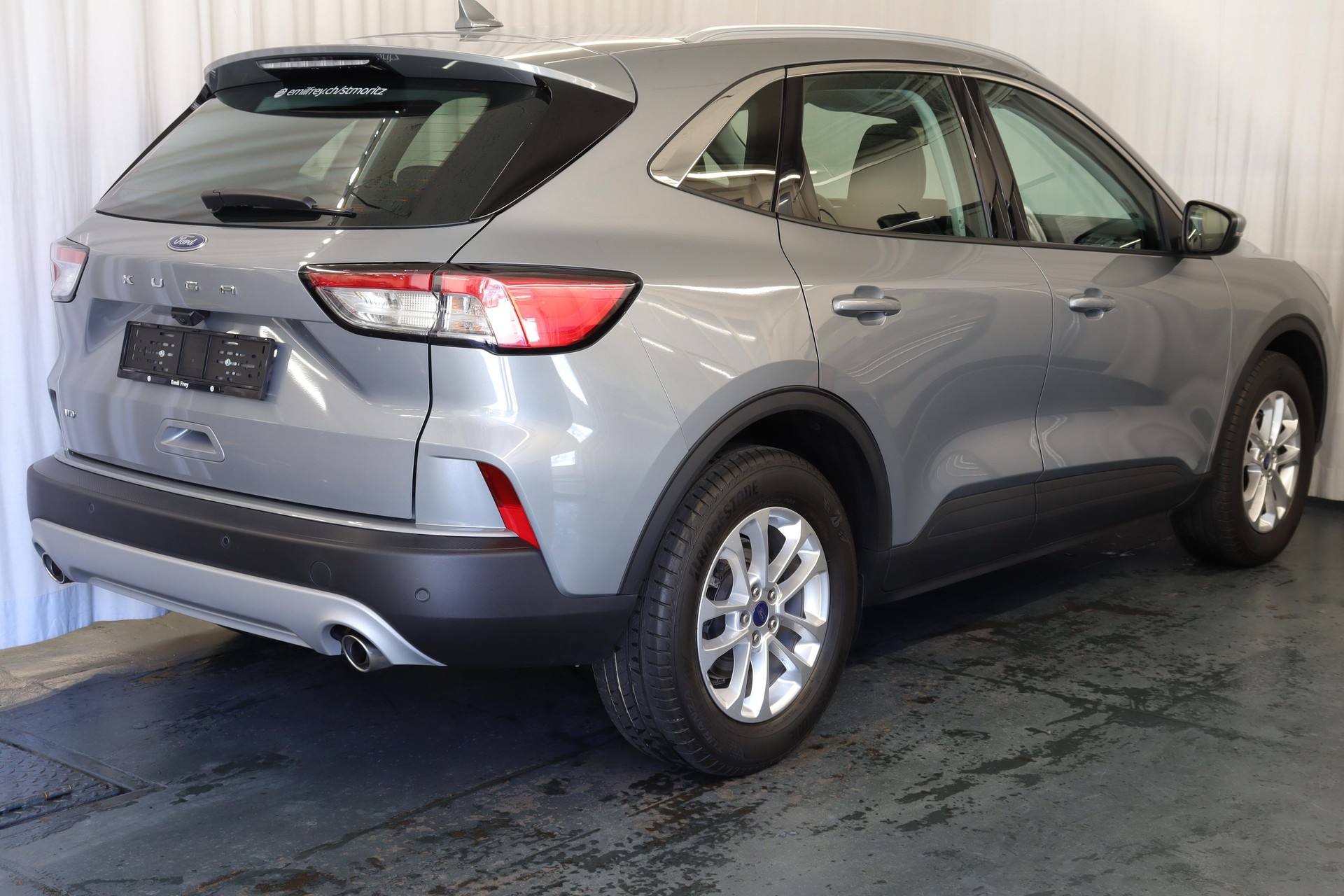 FORD Kuga 2.0 EcoBlue Titanium 4x4-image-11