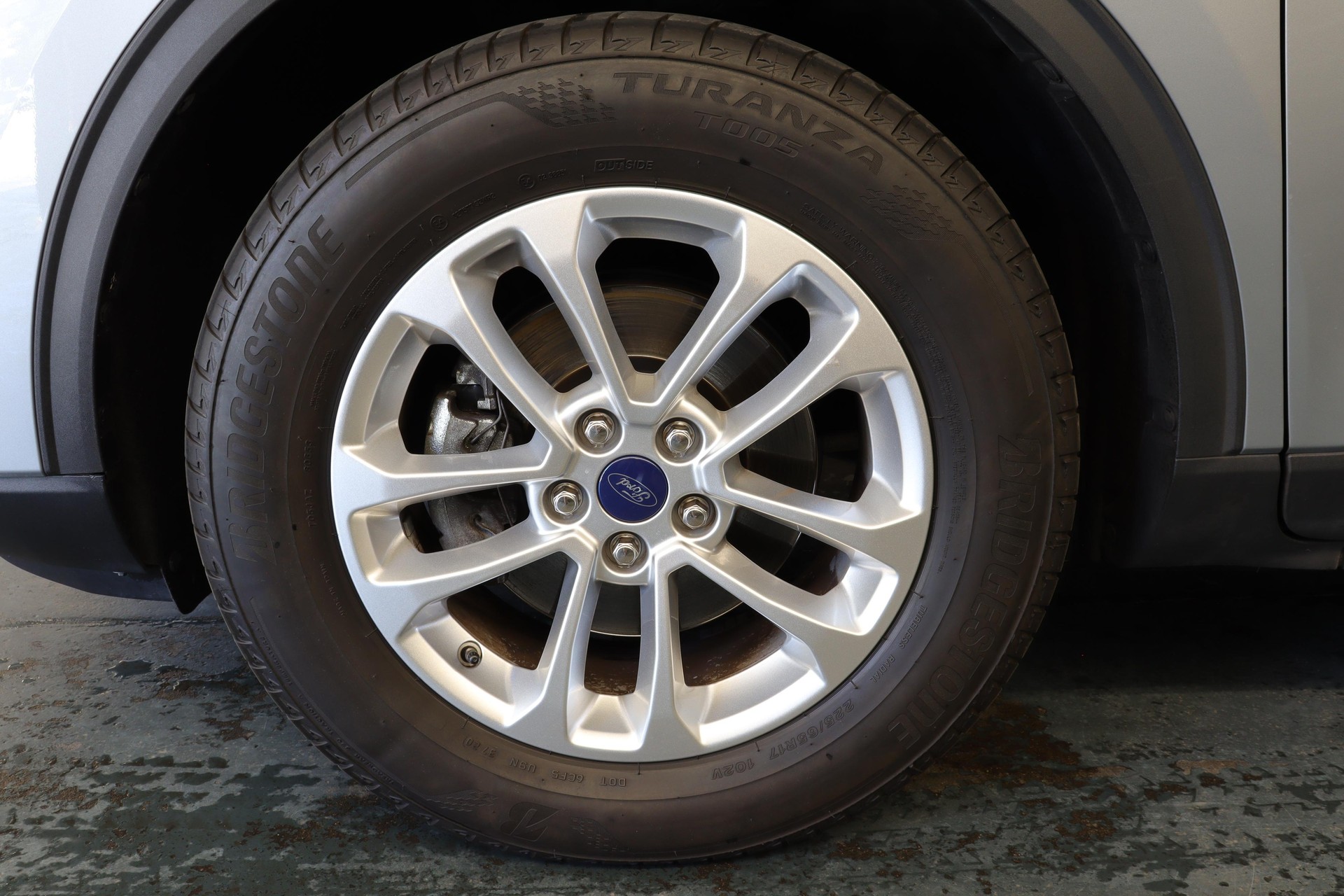 FORD Kuga 2.0 EcoBlue Titanium 4x4-image-9
