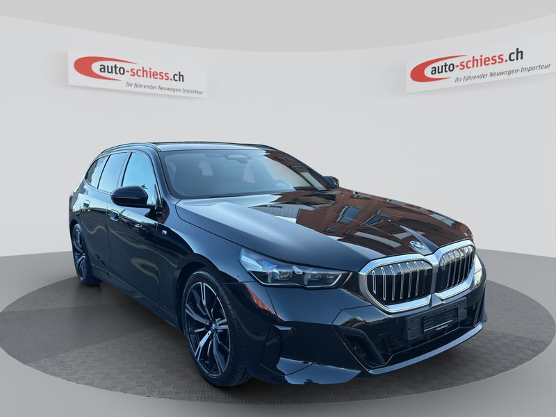 BMW 520d xDrive Touring M Sport Shadow Line