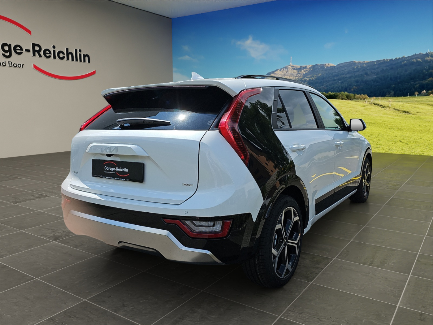 KIA Niro 1.6 GDi Hybrid Style-image-4