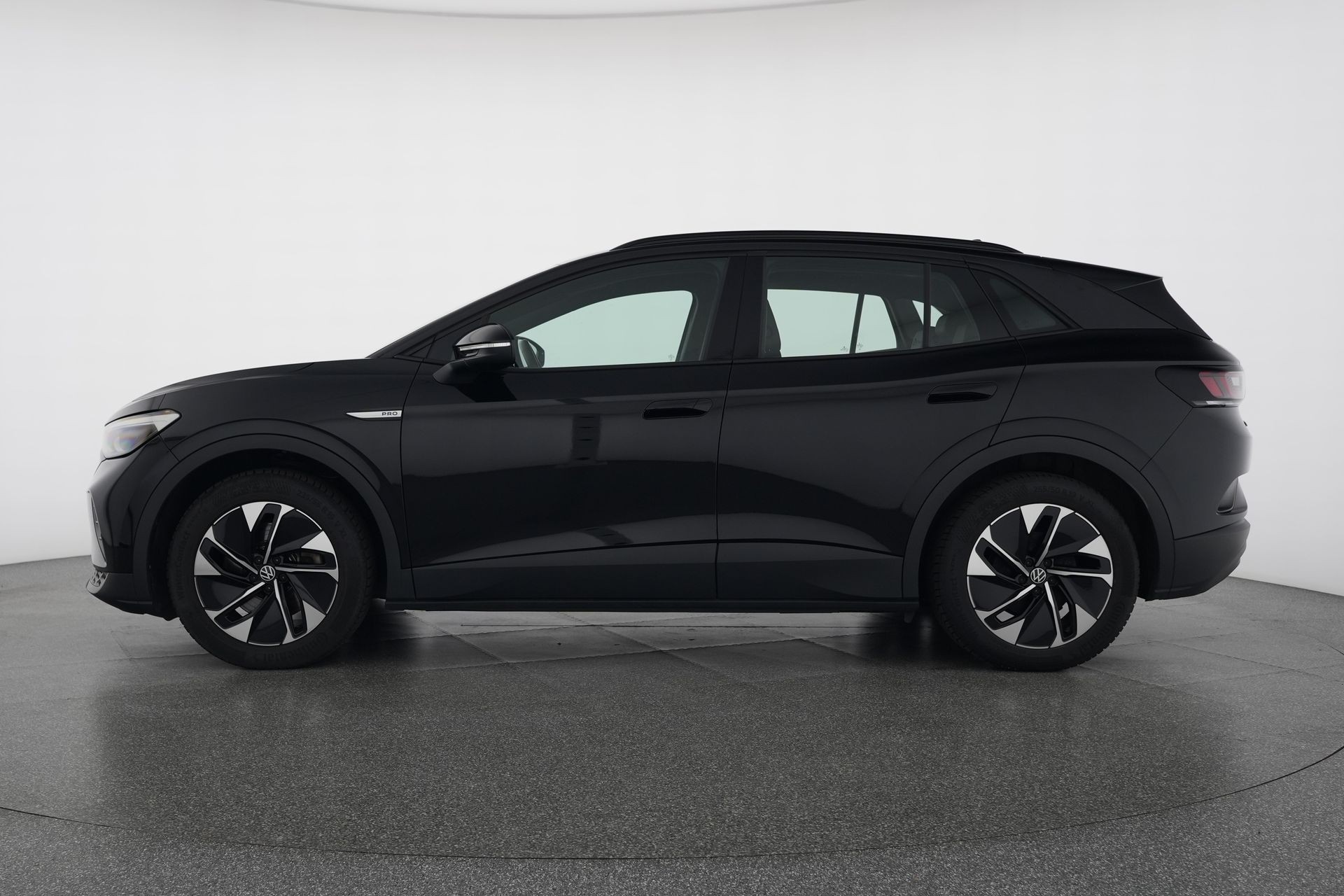 VW ID.4 Pro Performance 77 kWh 75 Edition-image-2