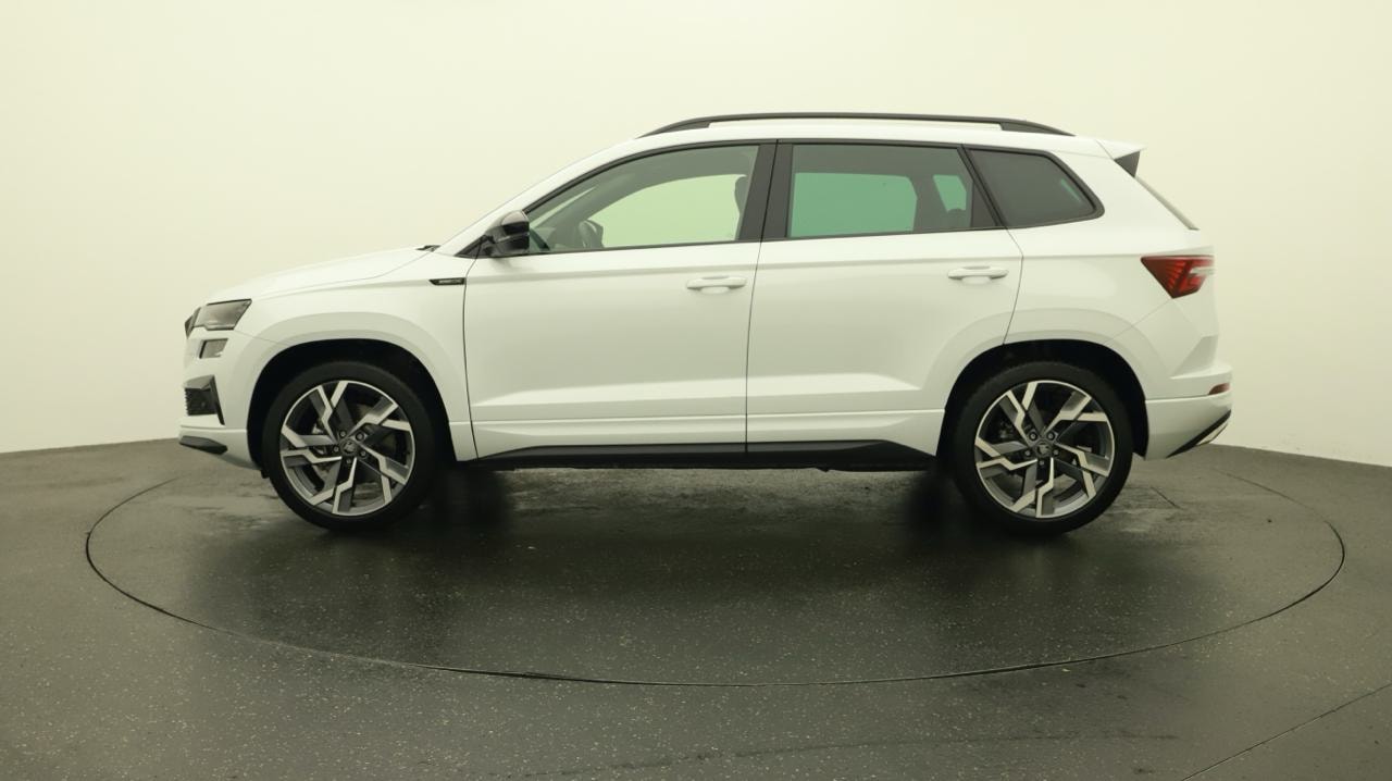SKODA Karoq 2.0 TSI SportLine 4x4 DSG-image-1