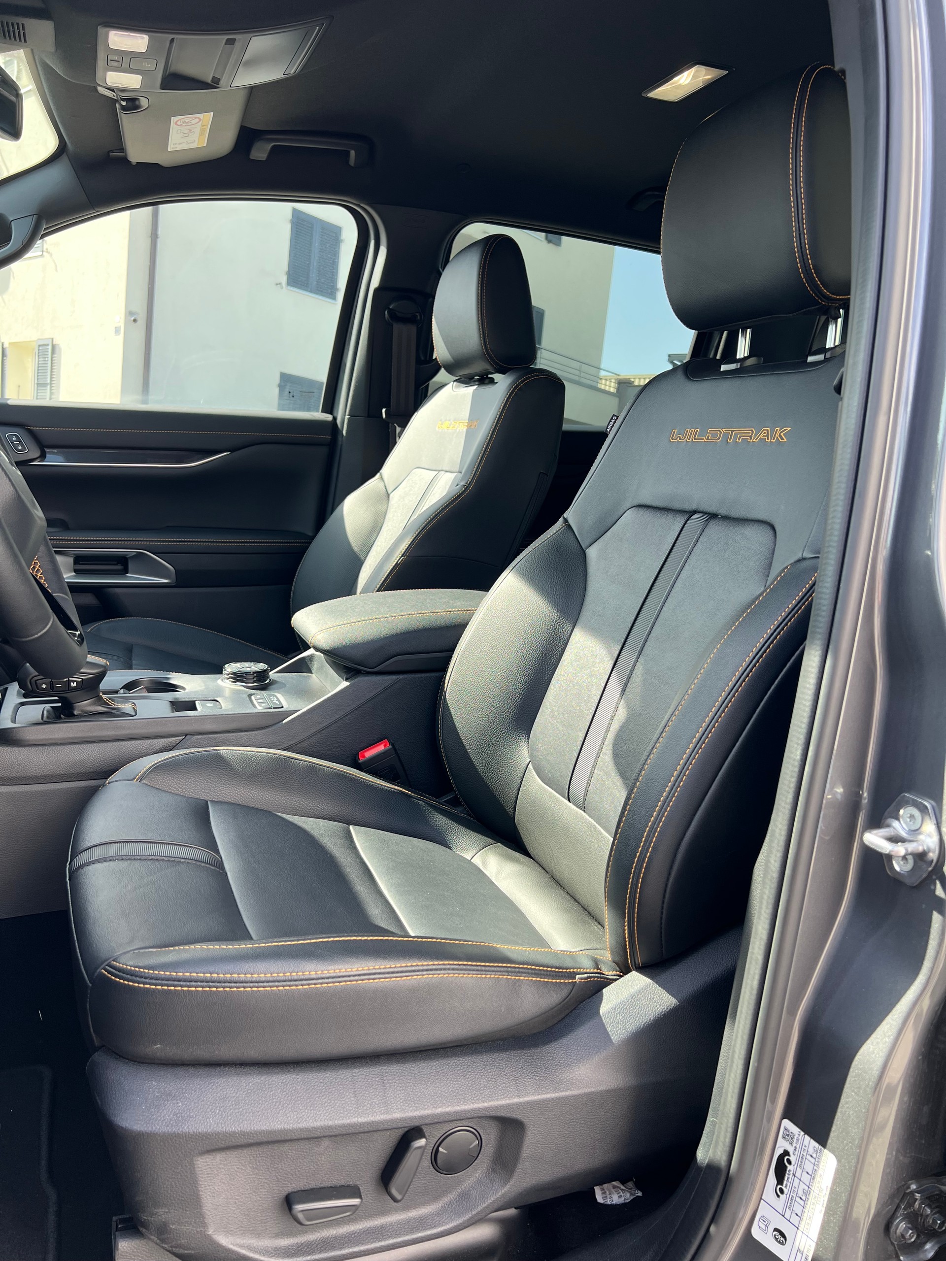 FORD Ranger Wildtrak 2.3 Eco Boost e-4WD Automat-image-4