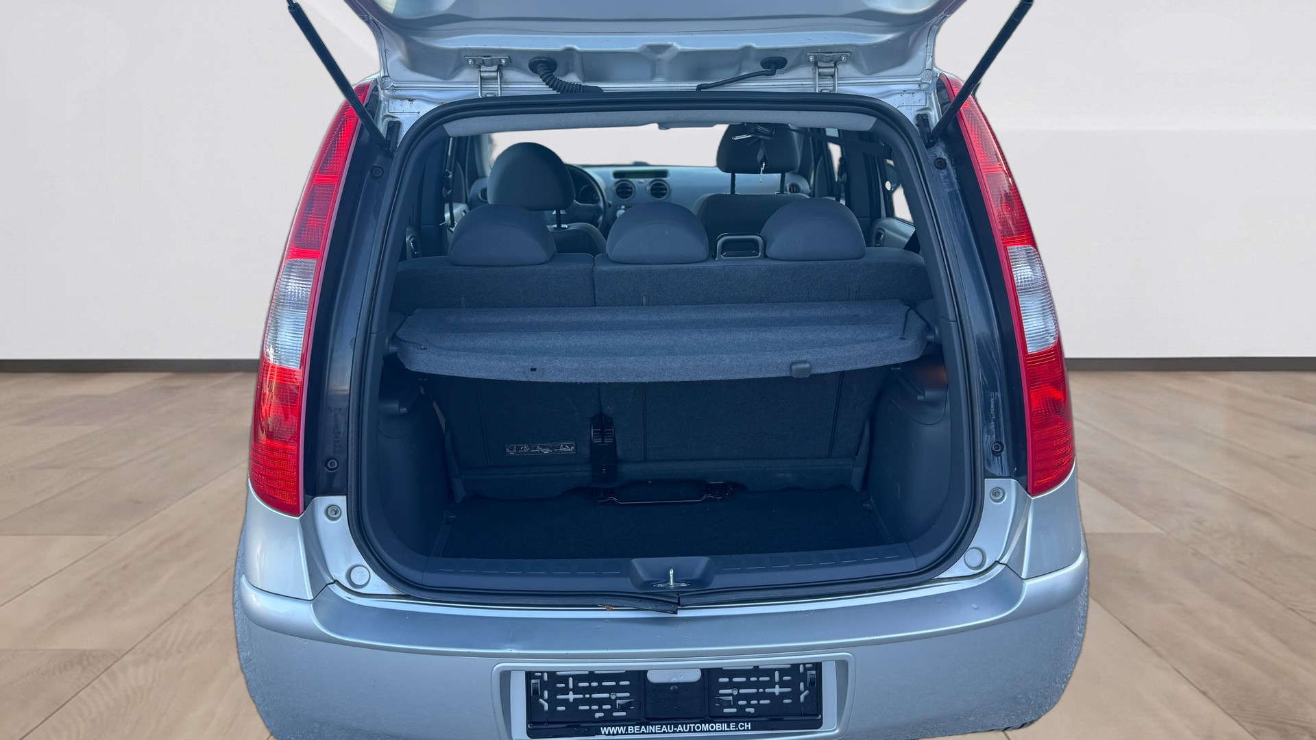 MITSUBISHI Colt 1.3 16V-image-8