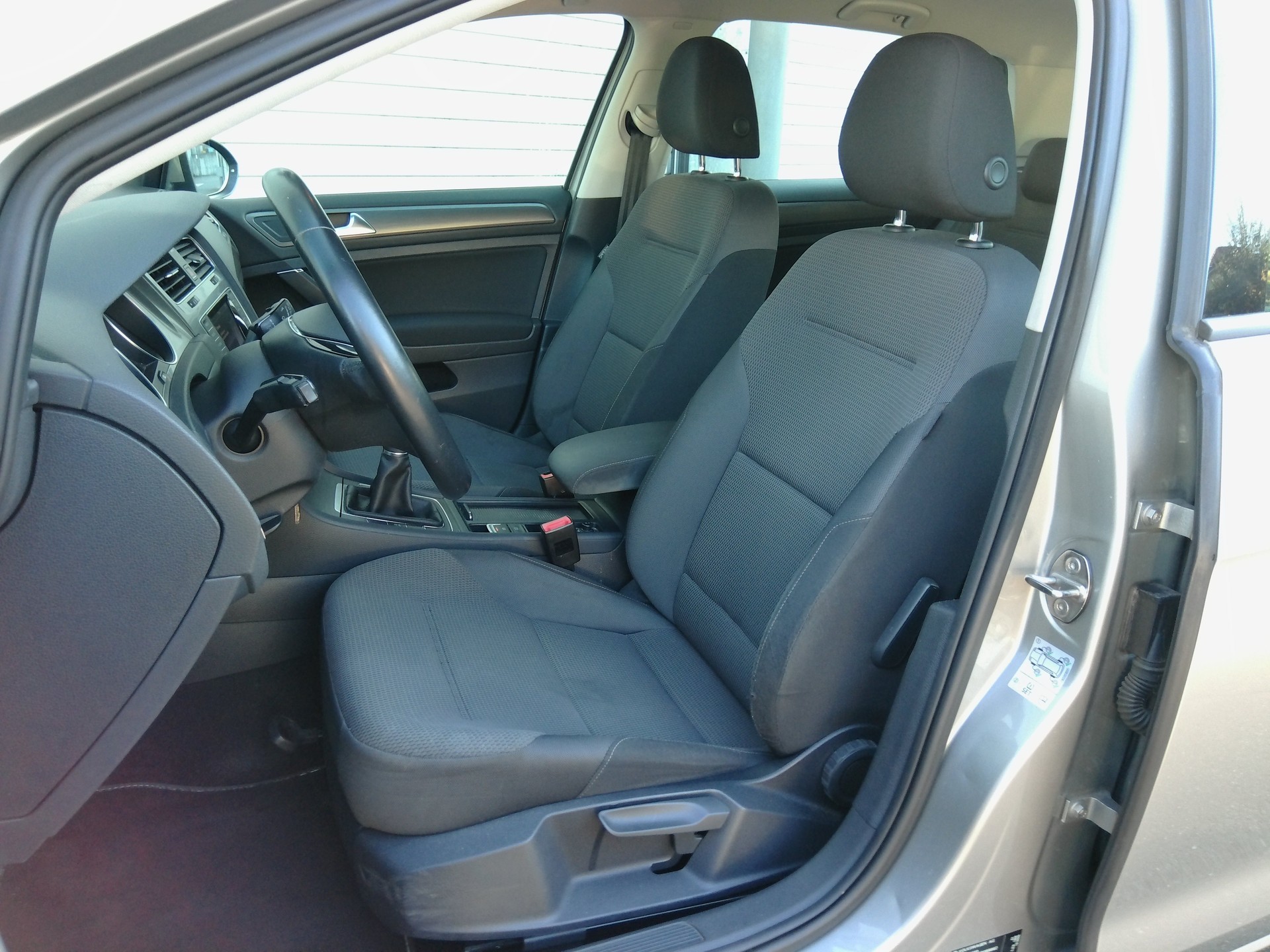 VW Golf 1.2 TSI Comfortline-image-3