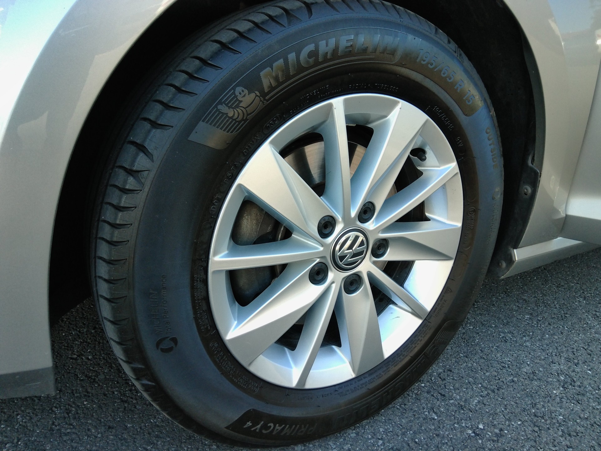 VW Golf 1.2 TSI Comfortline-image-15
