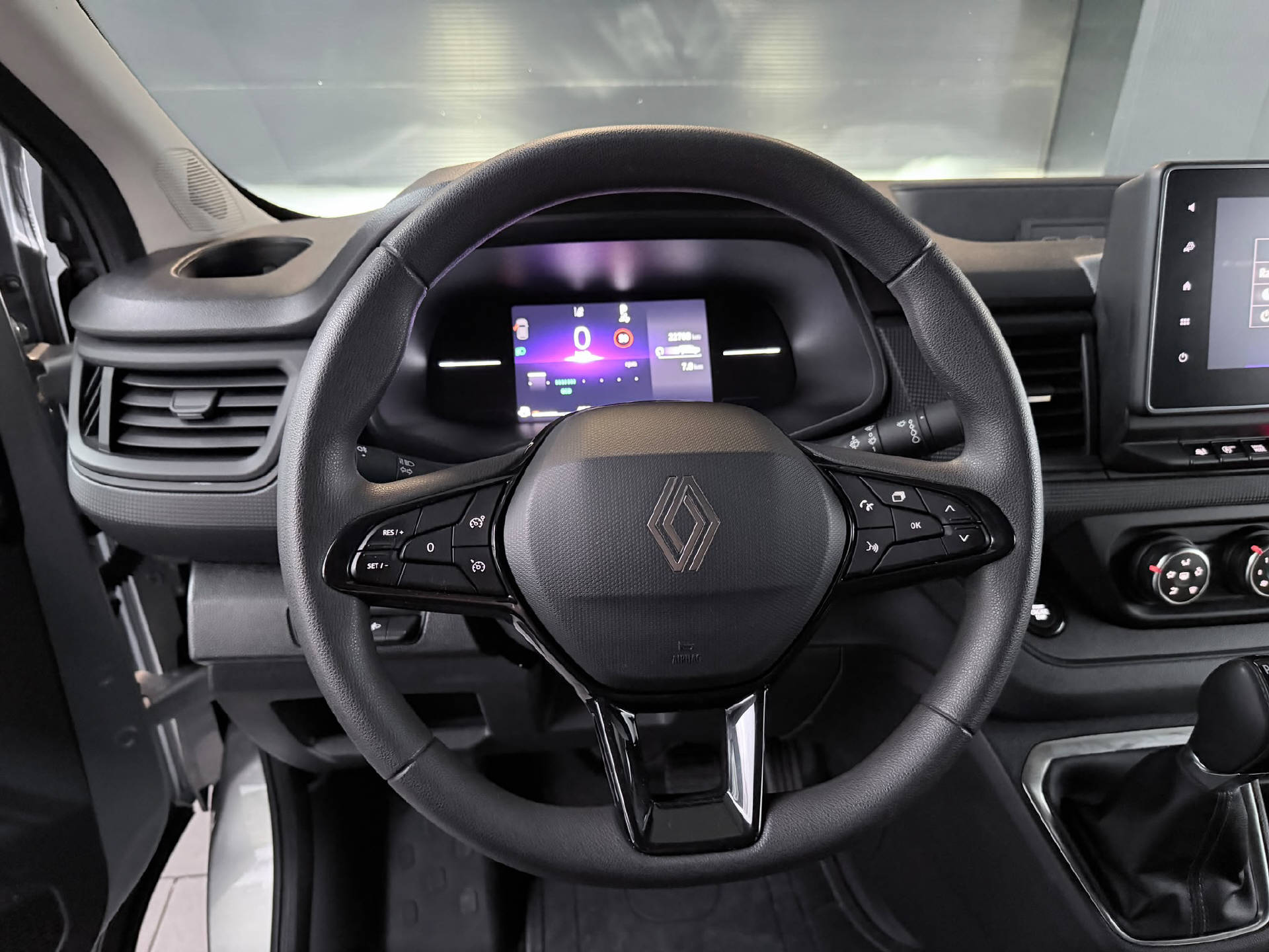 RENAULT Trafic Kaw. 3.0 t L1 H1 2.0 dCi Blue 150 Advance-image-8