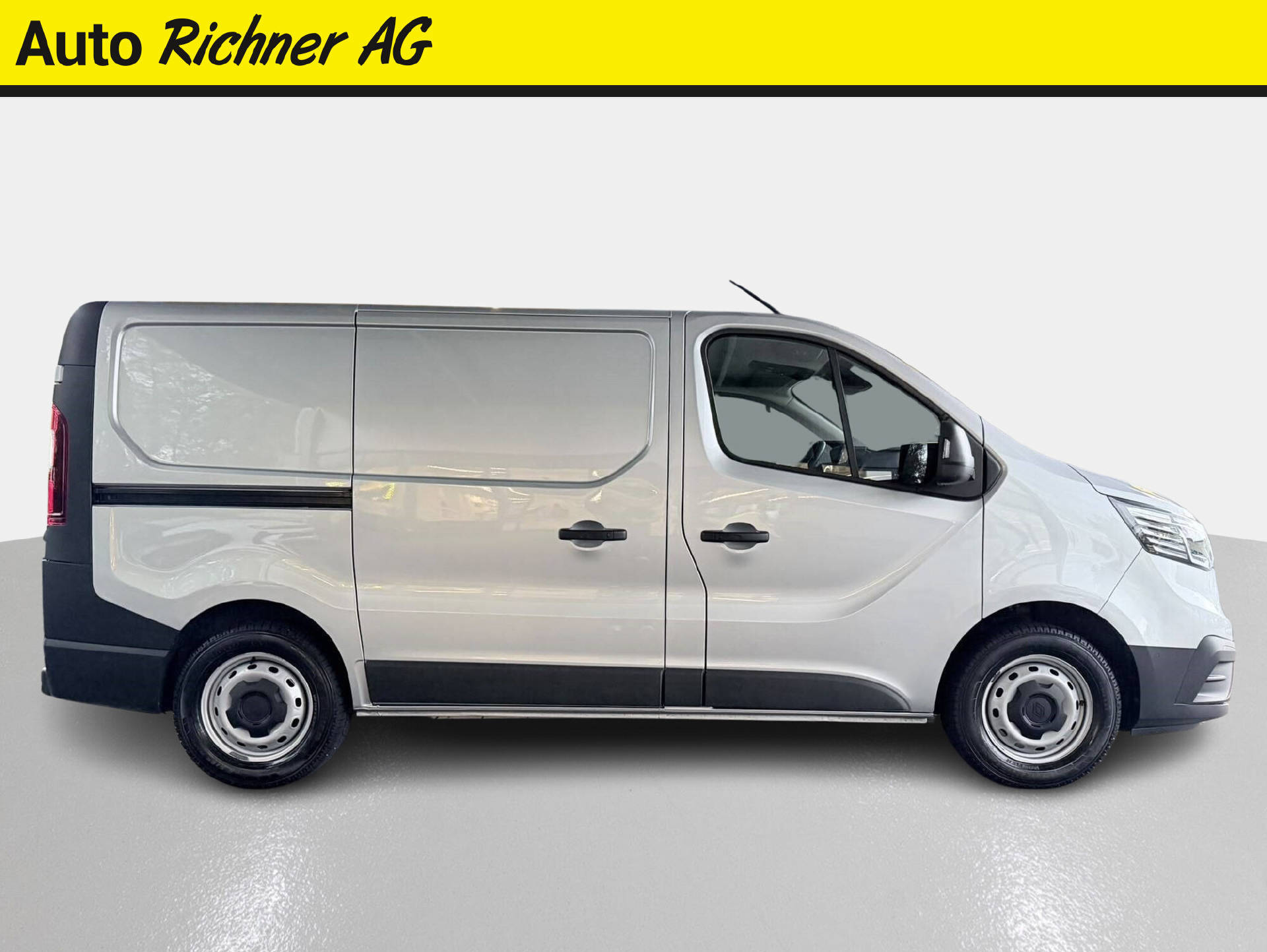 RENAULT Trafic Kaw. 3.0 t L1 H1 2.0 dCi Blue 150 Advance-image-2