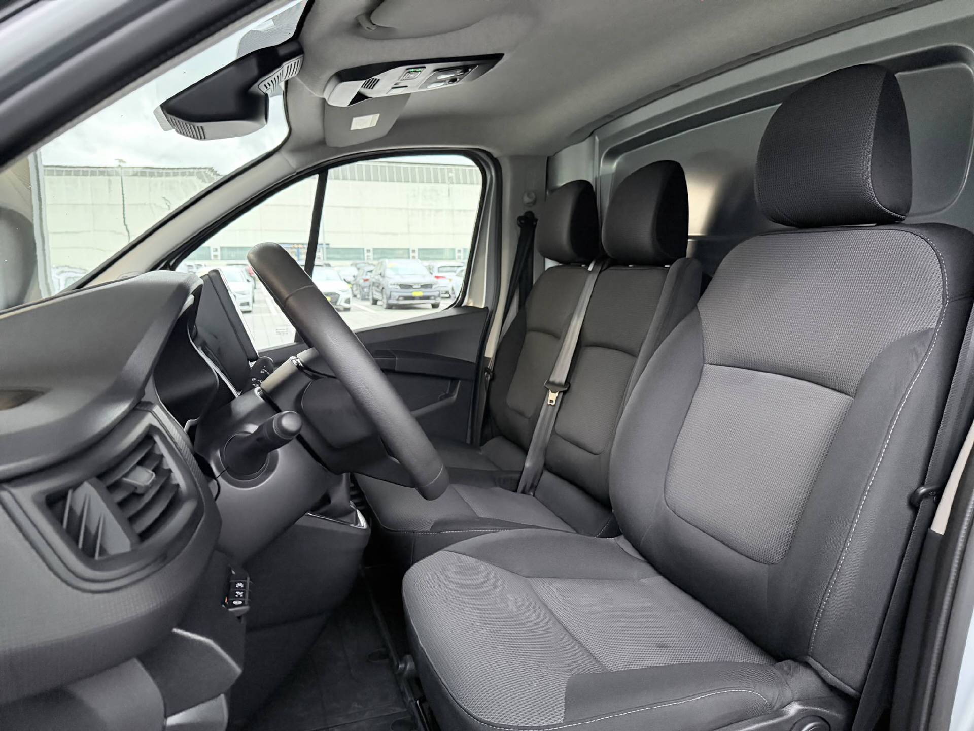 RENAULT Trafic Kaw. 3.0 t L1 H1 2.0 dCi Blue 150 Advance-image-7