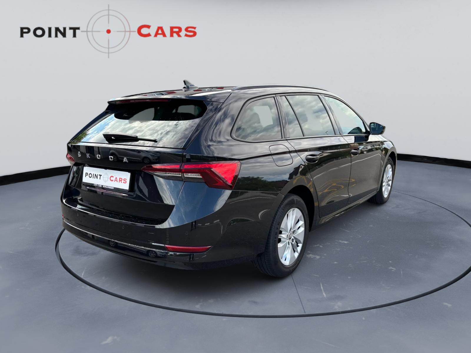 SKODA Octavia Combi 2.0 TDI DSG Ambition-image-4