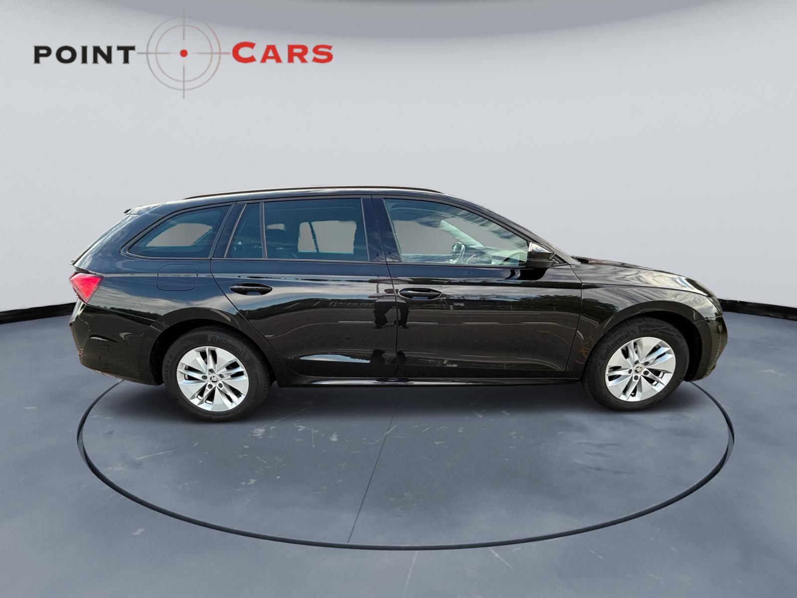 SKODA Octavia Combi 2.0 TDI DSG Ambition-image-5