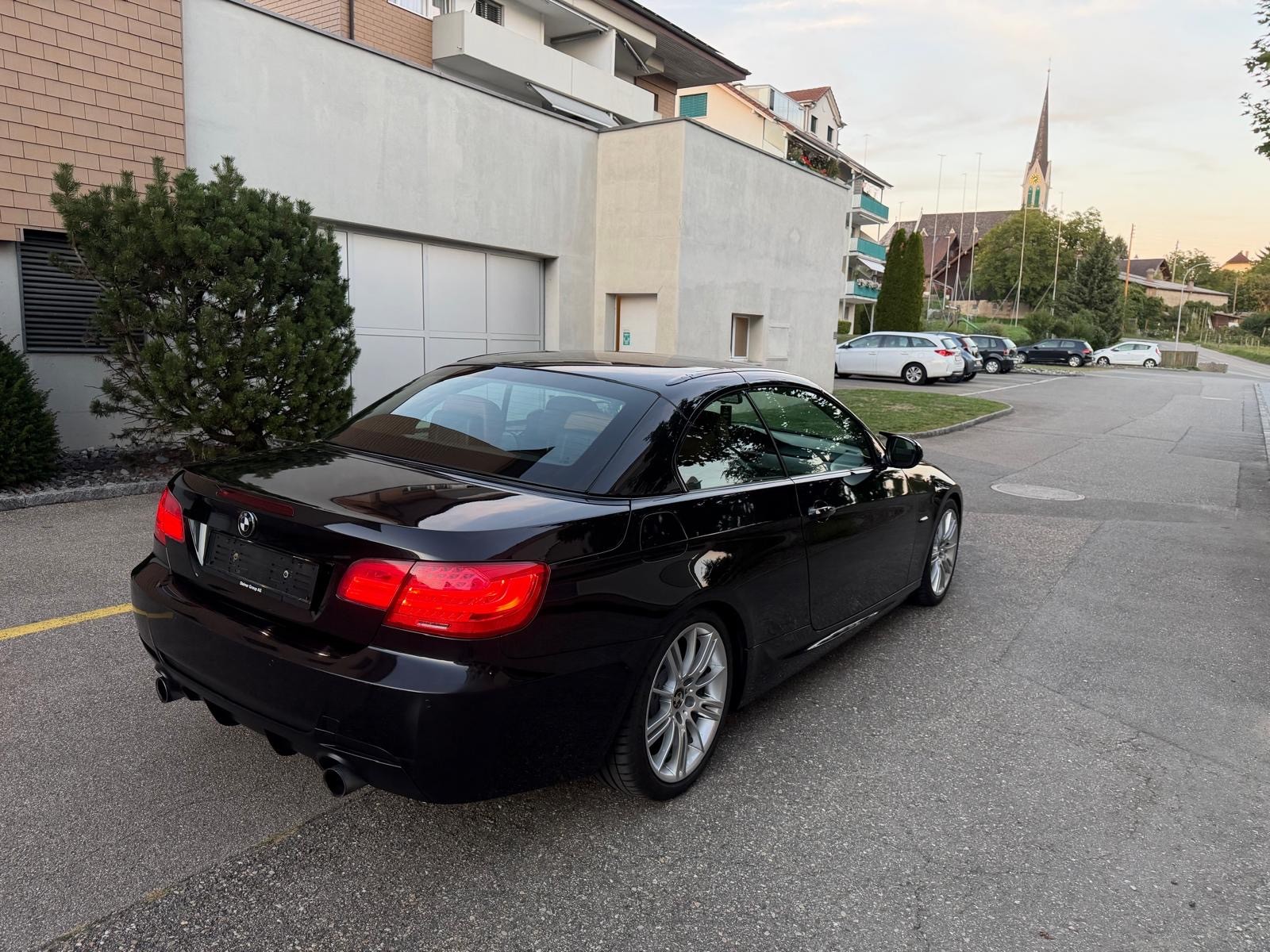 BMW 335i Cabriolet DSG-image-10