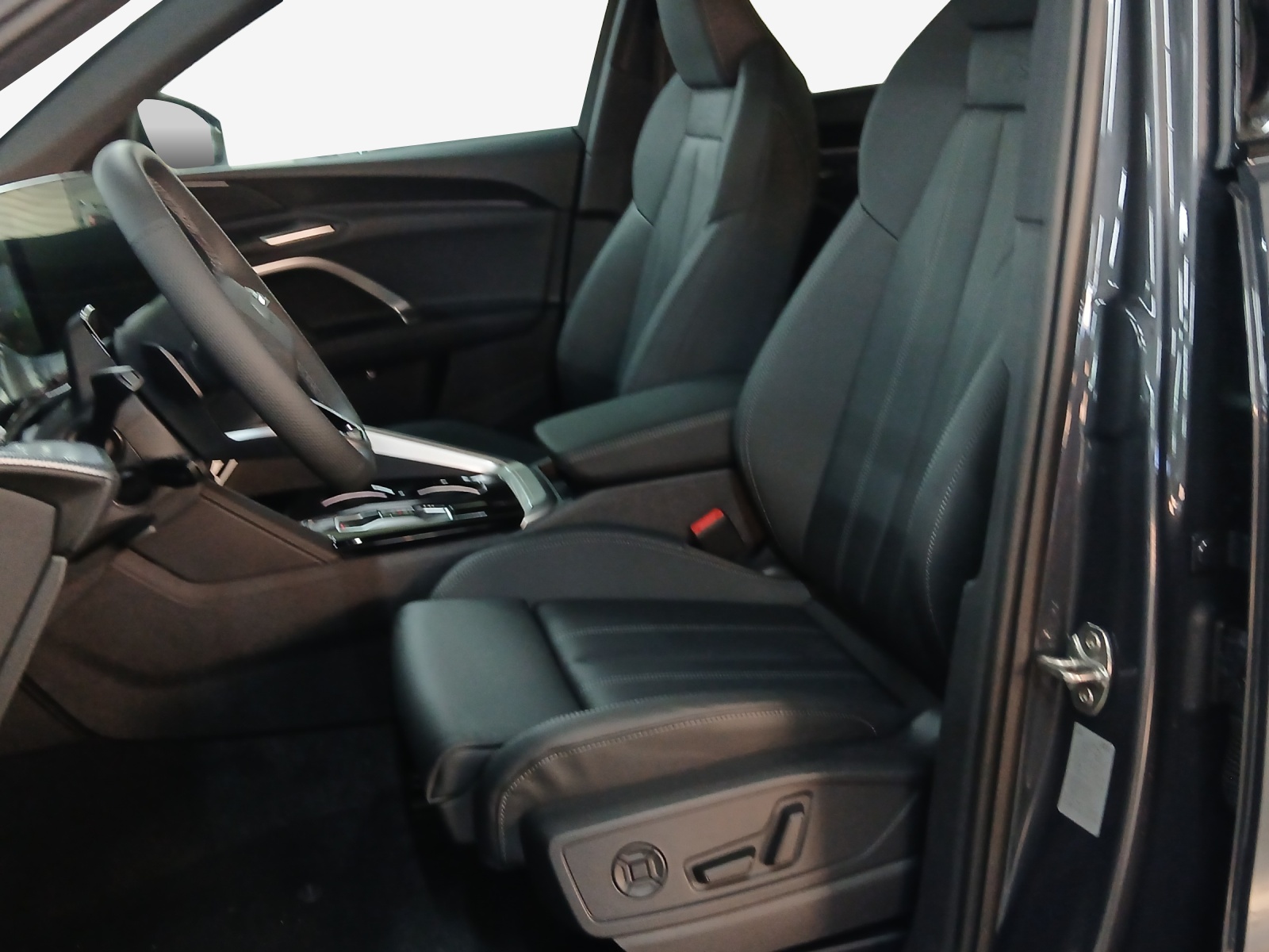 AUDI Q5 Sportback e-hybrid quattro 220 kW S-tronic-image-7