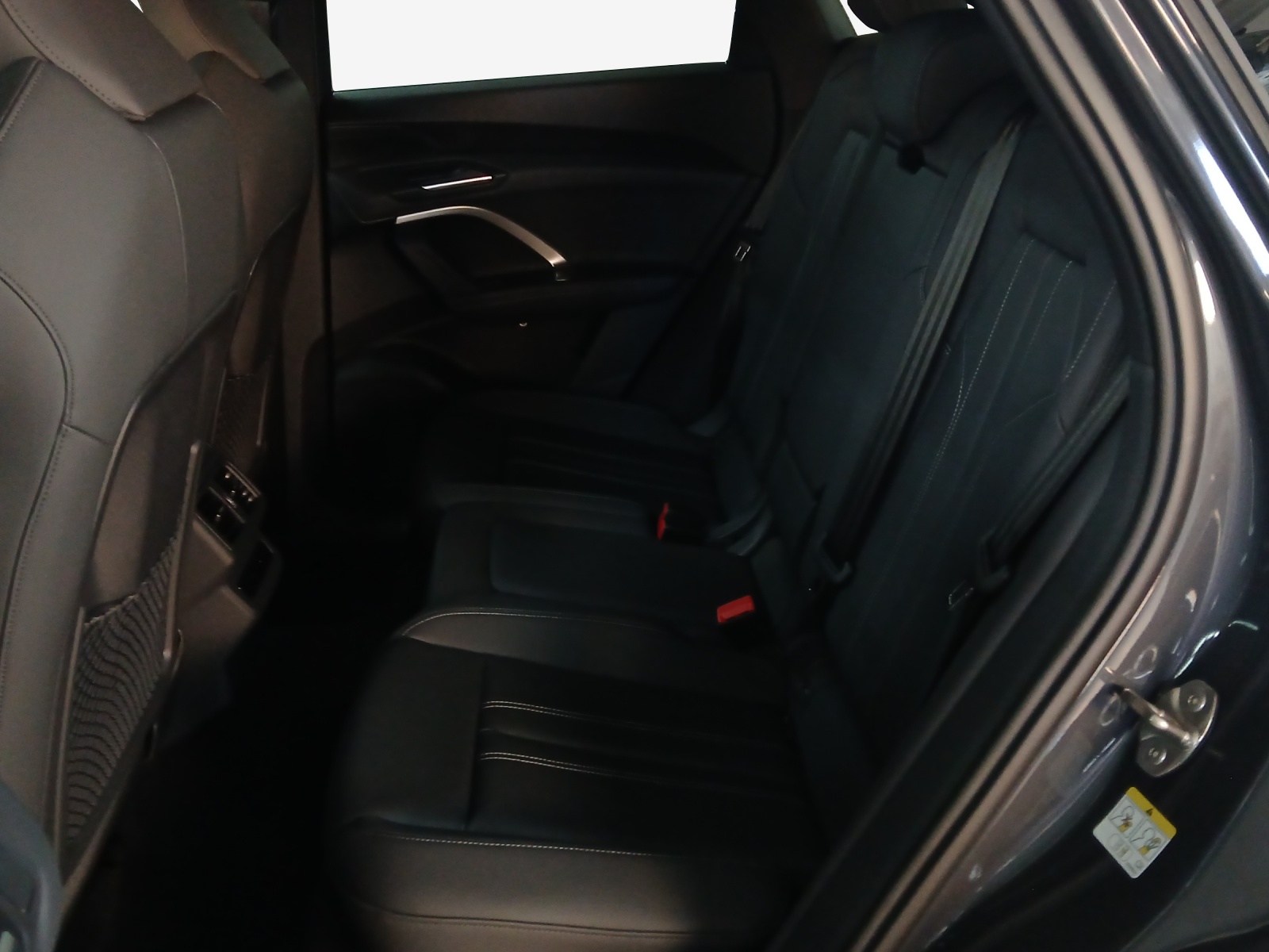 AUDI Q5 Sportback e-hybrid quattro 220 kW S-tronic-image-11