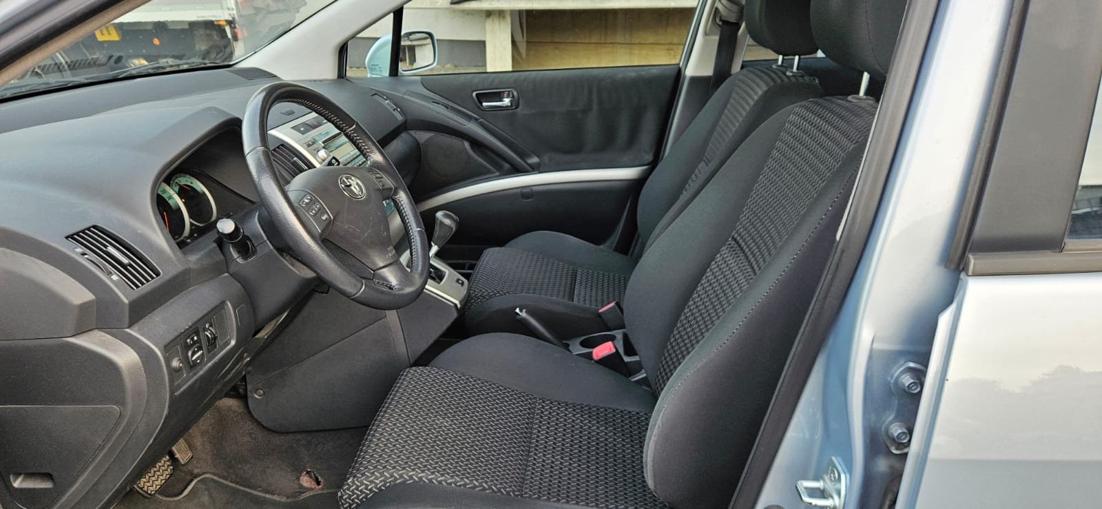 TOYOTA Corolla Verso 1.8 Linea Luna MultiMode-image-3