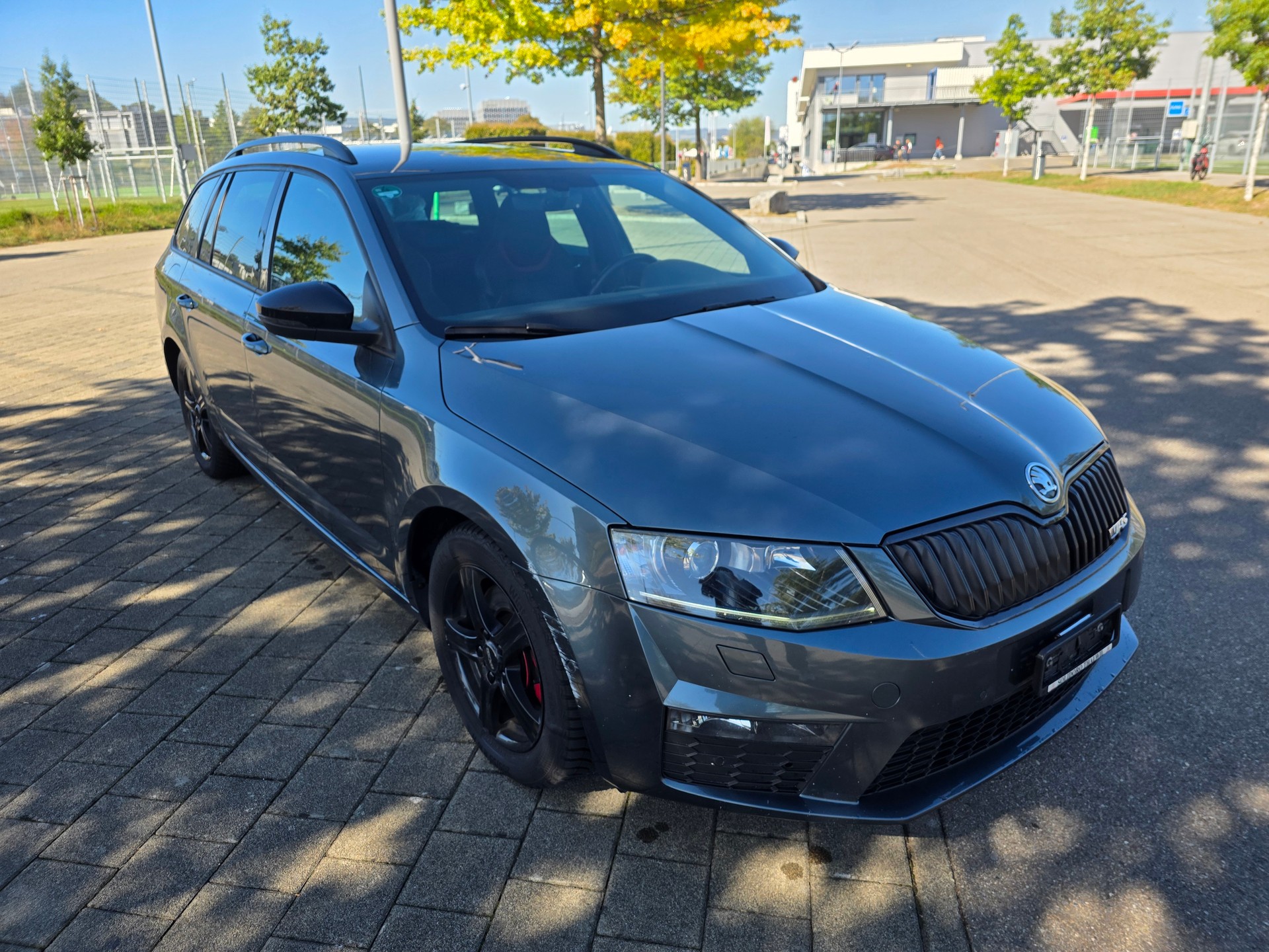 SKODA Octavia Combi 2.0 TDI RS 4x4 DSG-image-1