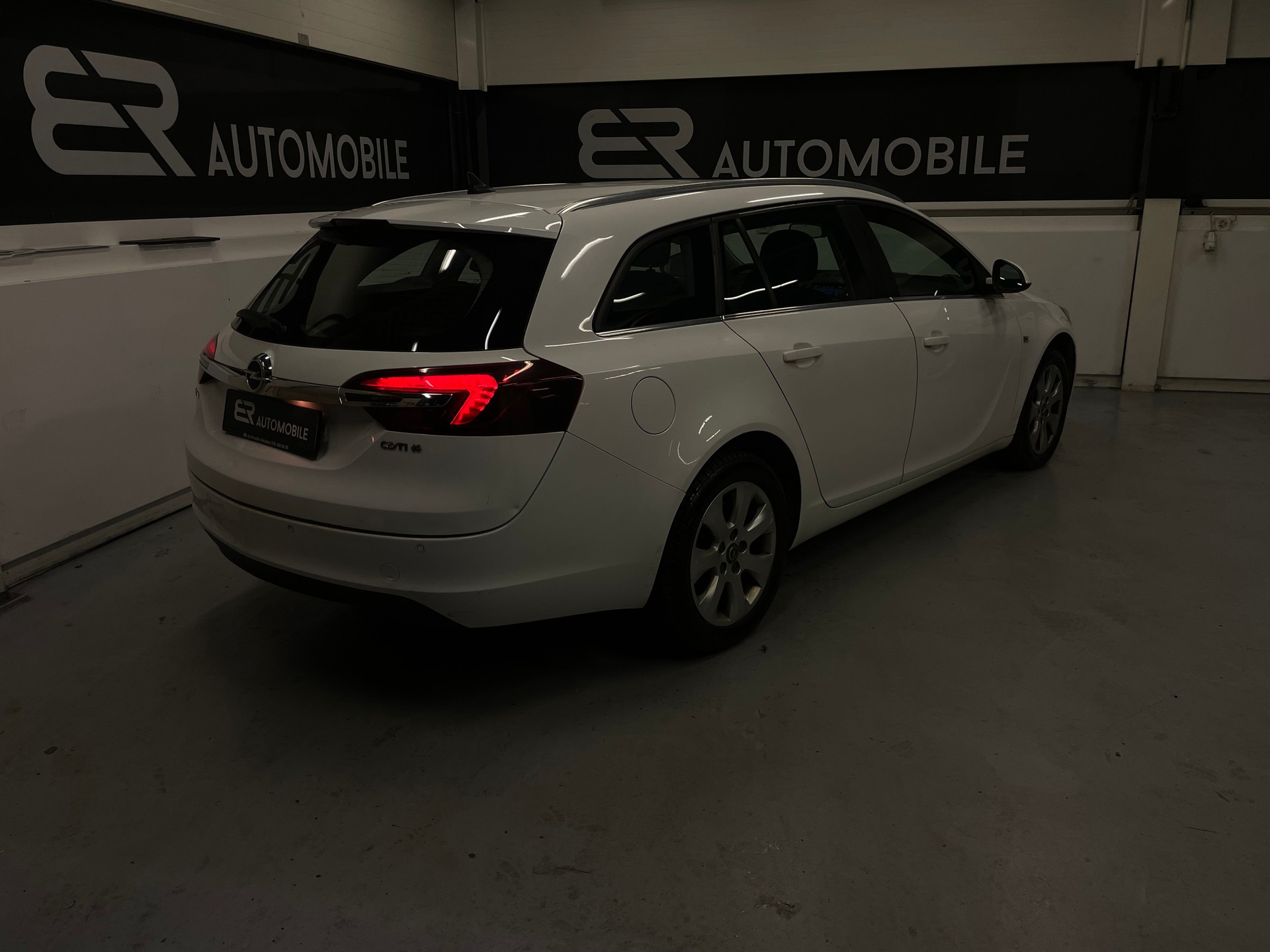 OPEL Insignia ST 2.0 CDTI Sport 4WD Aut.-image-5