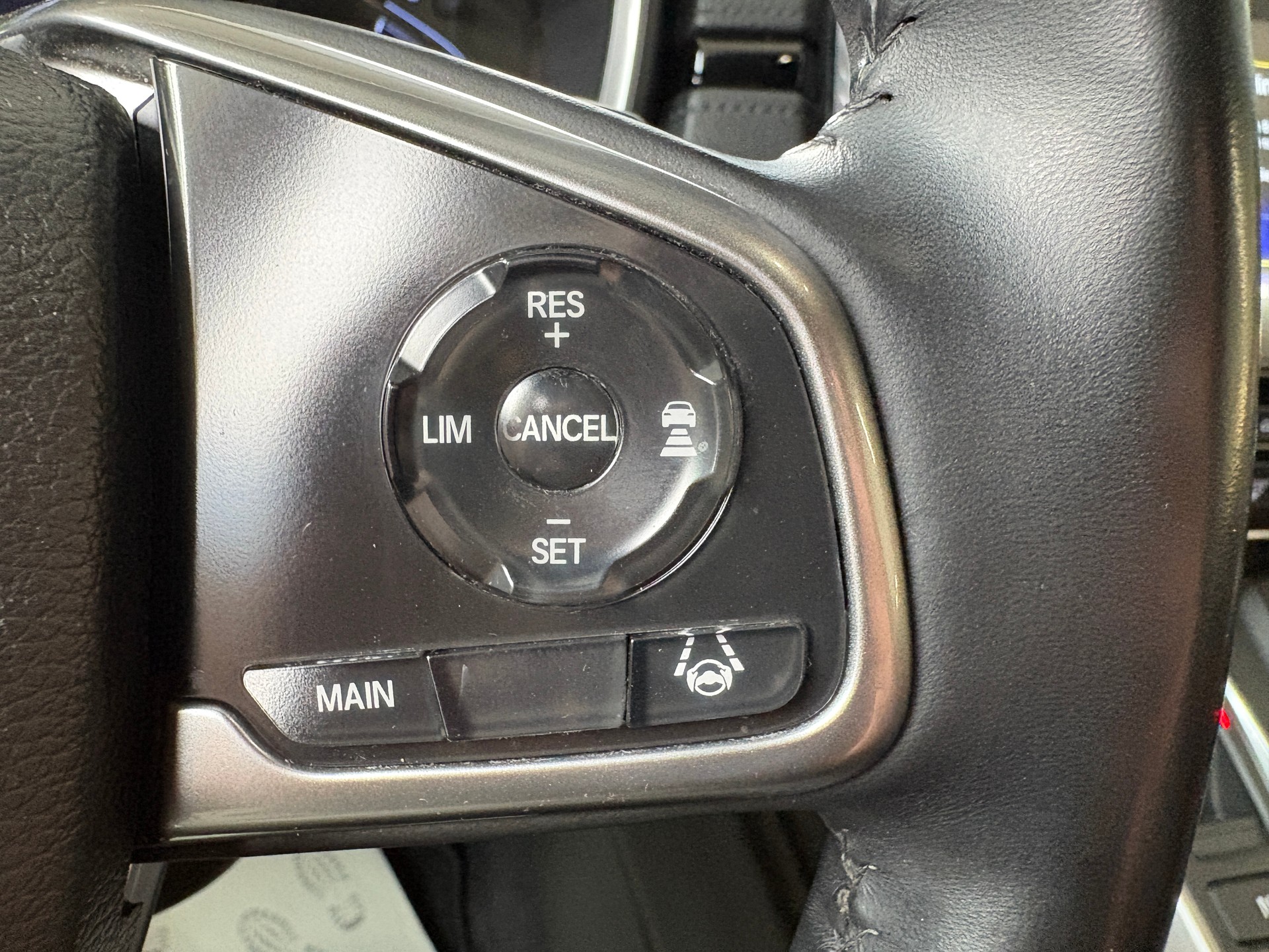HONDA CR-V 2.0i MMD Hybrid Elegance 4WD Automatic-image-11