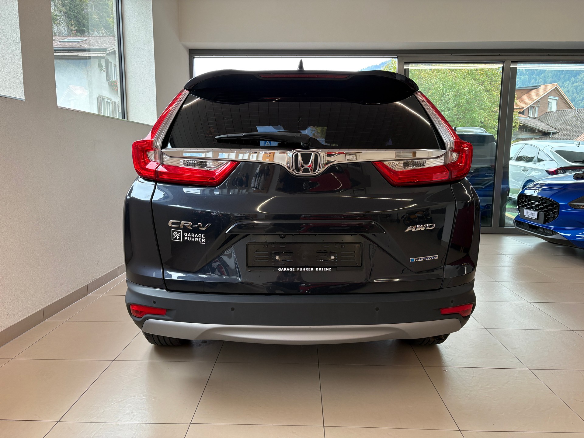 HONDA CR-V 2.0i MMD Hybrid Elegance 4WD Automatic-image-4