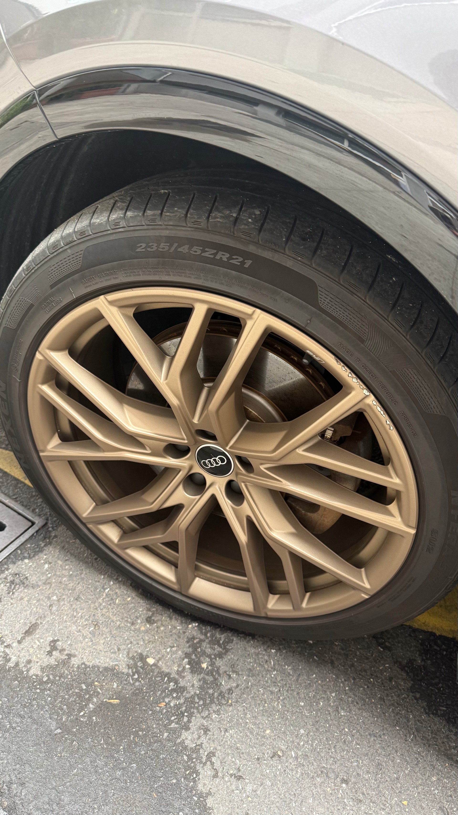 AUDI 50 quattro One Edition-image-3