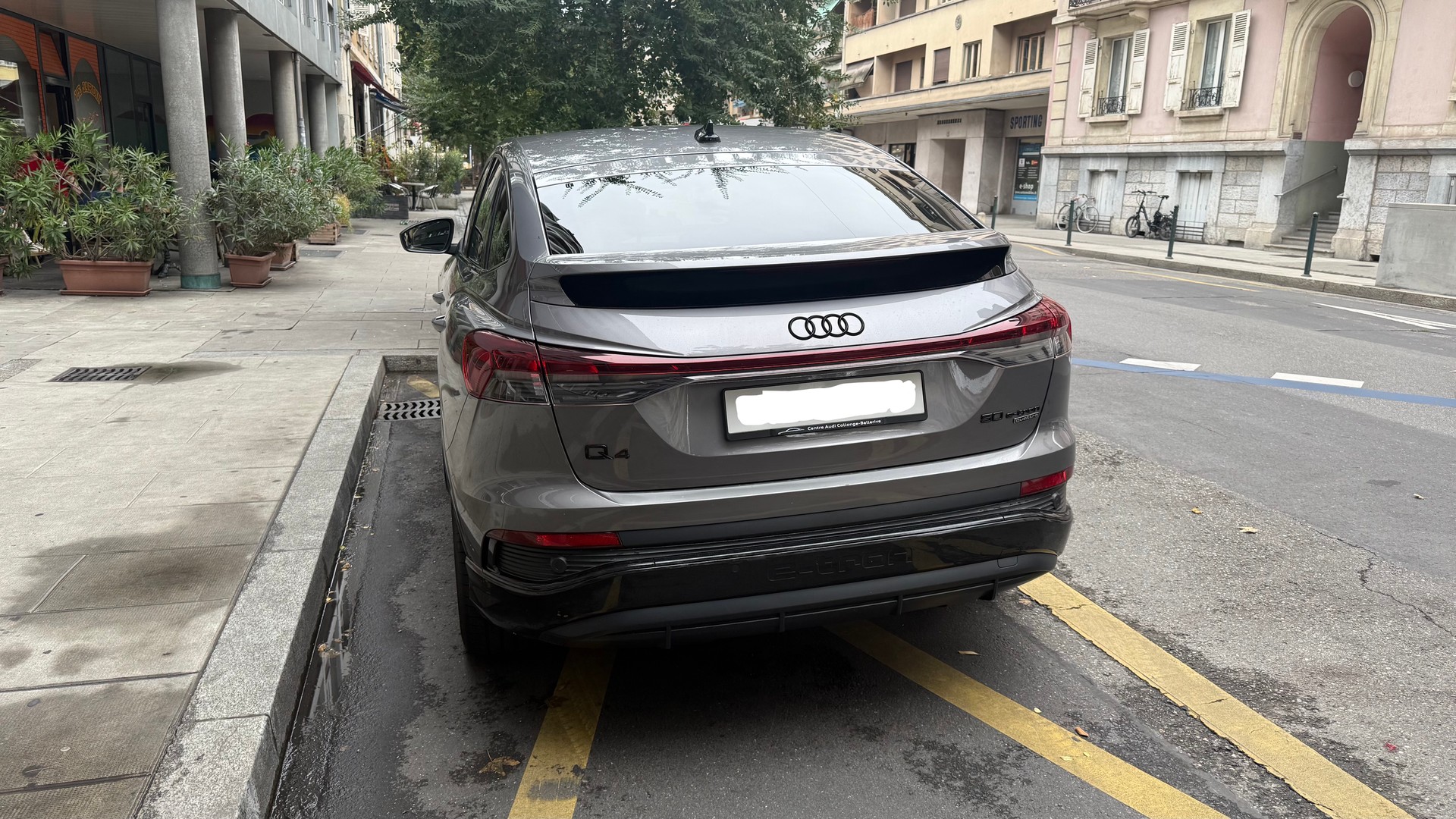 AUDI 50 quattro One Edition-image-1
