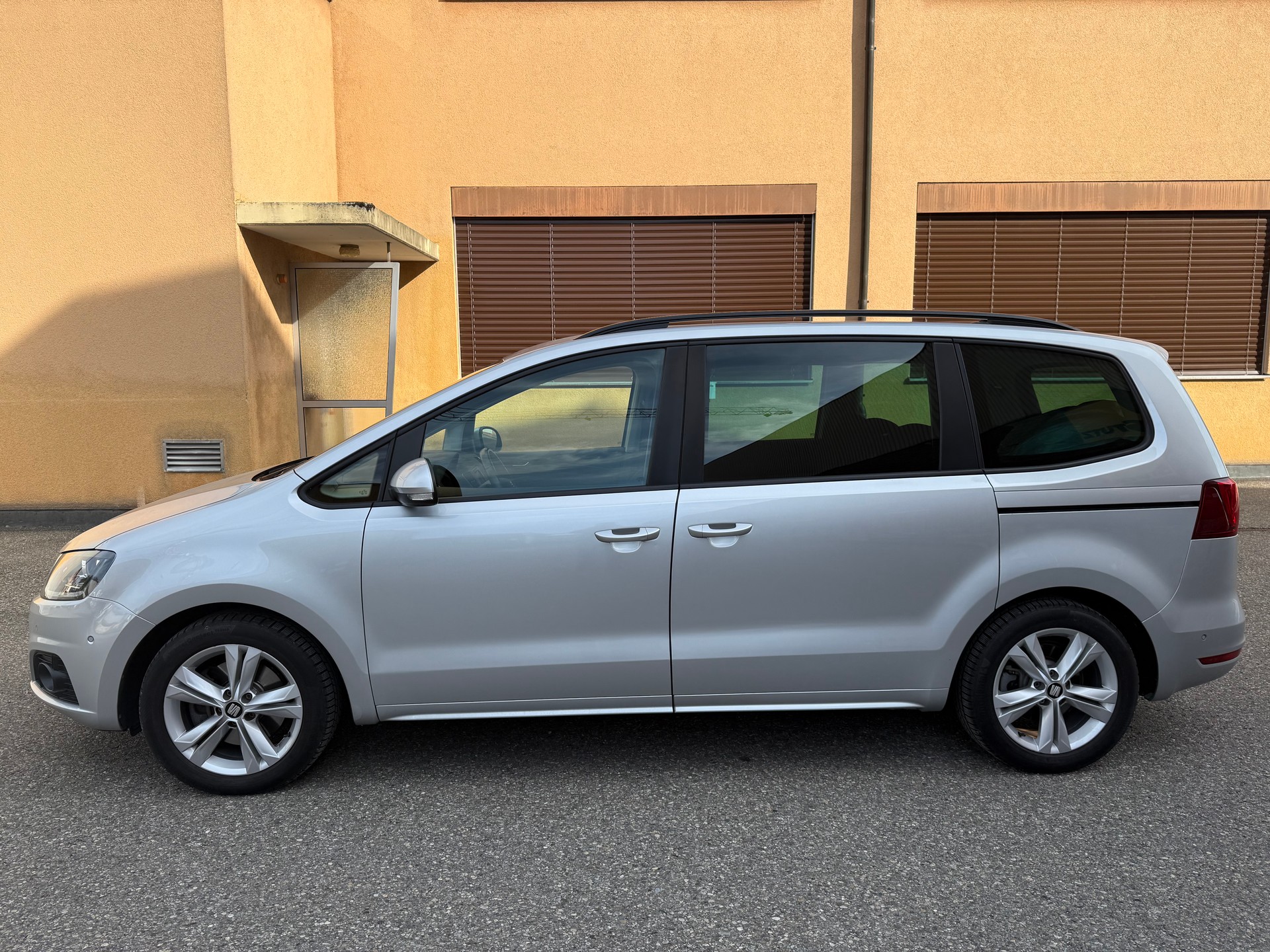SEAT Alhambra 2.0 TDI Style DSG-image-9