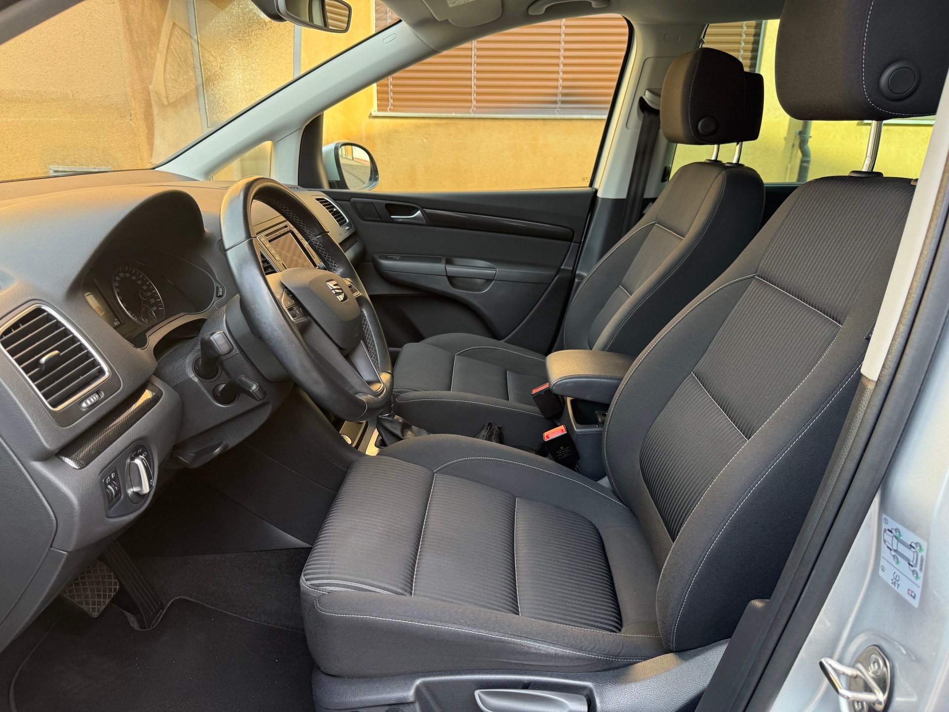 SEAT Alhambra 2.0 TDI Style DSG-image-19