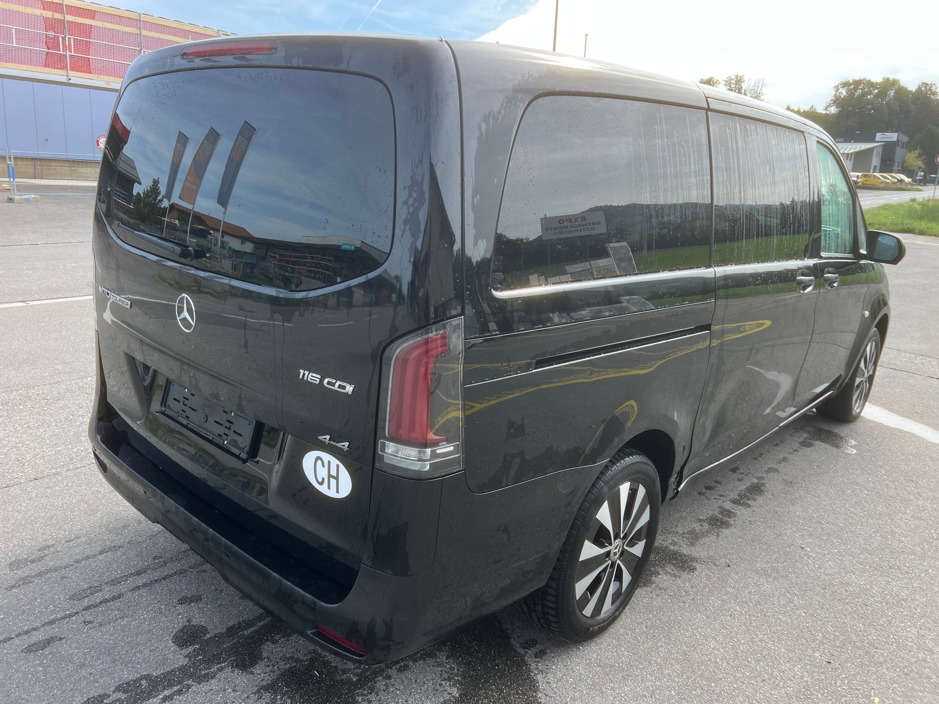 MERCEDES-BENZ Vito 116 CDI Select Tourer 4Matic 9G-Tronic-image-3