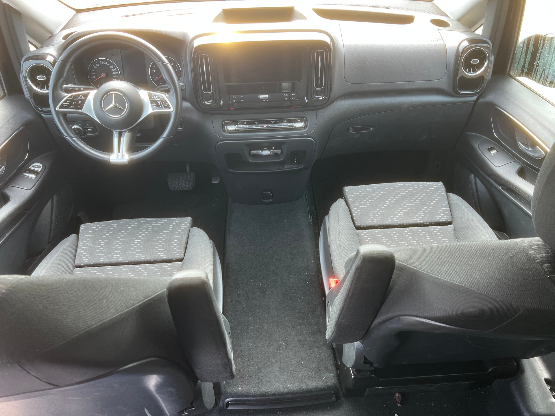MERCEDES-BENZ Vito 116 CDI Select Tourer 4Matic 9G-Tronic-image-10