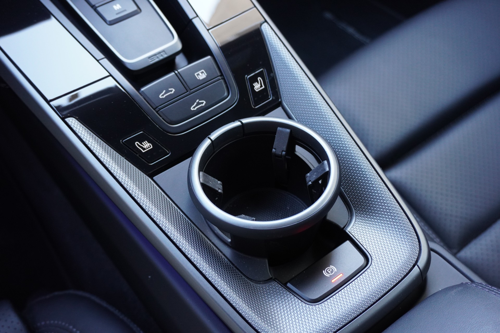 PORSCHE 911 Carrera PDK-image-12