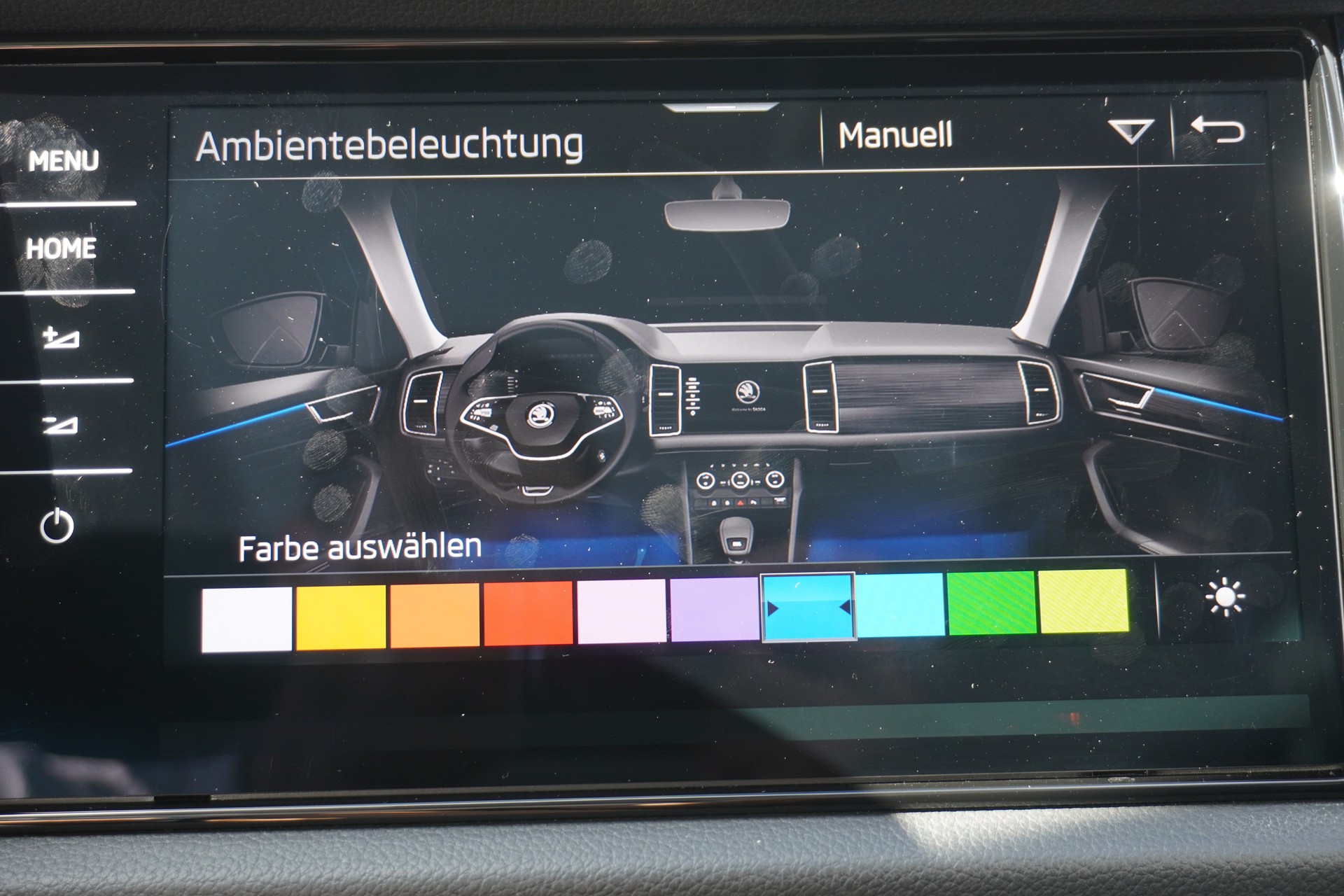 SKODA Kodiaq 2.0 TDI CR L&K 4x4 DSG 7-PLÄTZER!!!-image-36