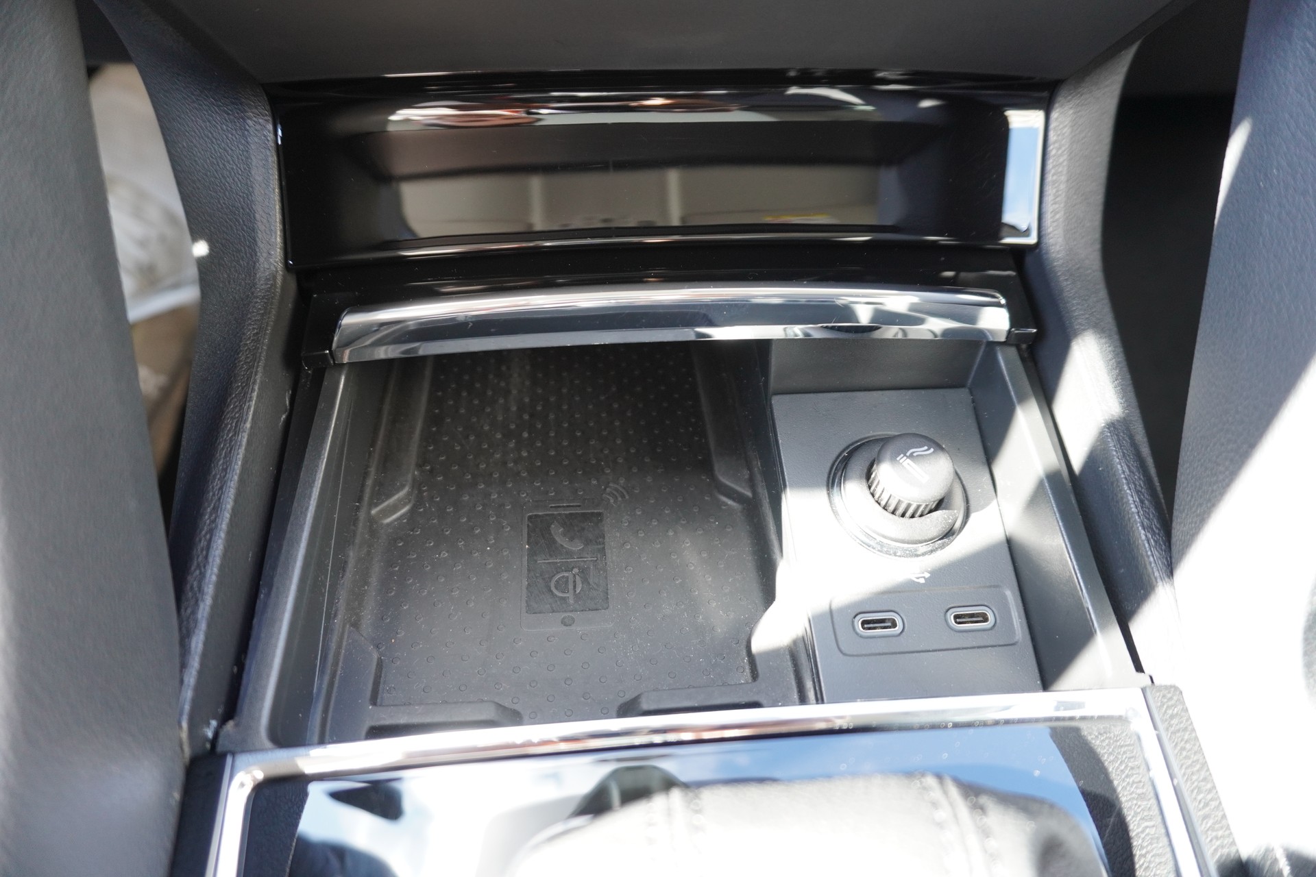 SKODA Kodiaq 2.0 TDI CR L&K 4x4 DSG 7-PLÄTZER!!!-image-25